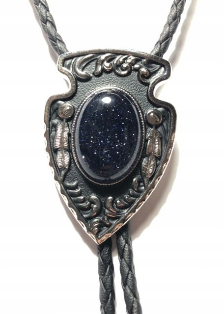 Pískovec Modrý na jeskyni, pletenina z přírodní kůže, kravata bolo