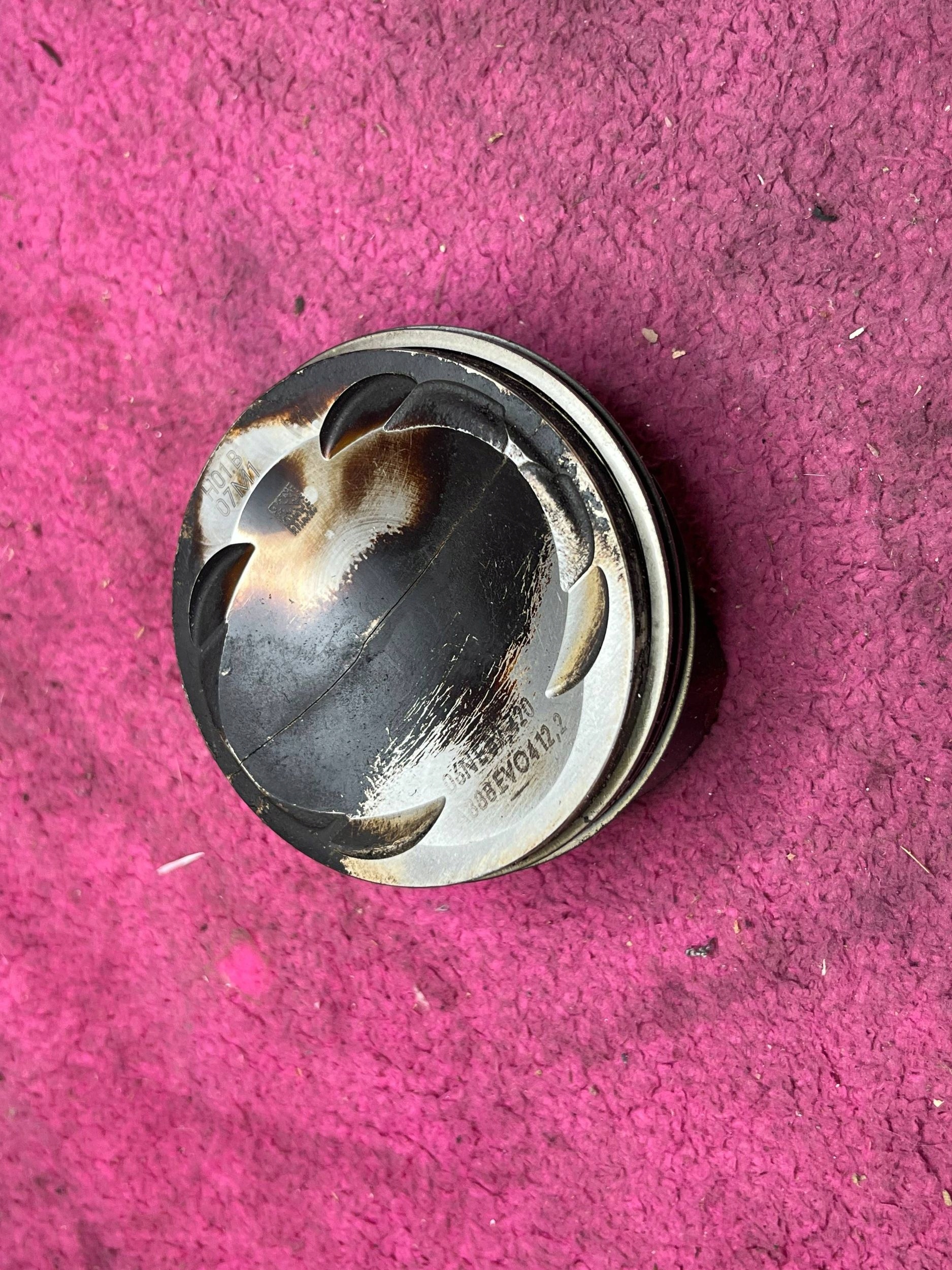 GORA TLOKA PASSAT B8 OEM 06NE82420 A888EV0412,2 !J