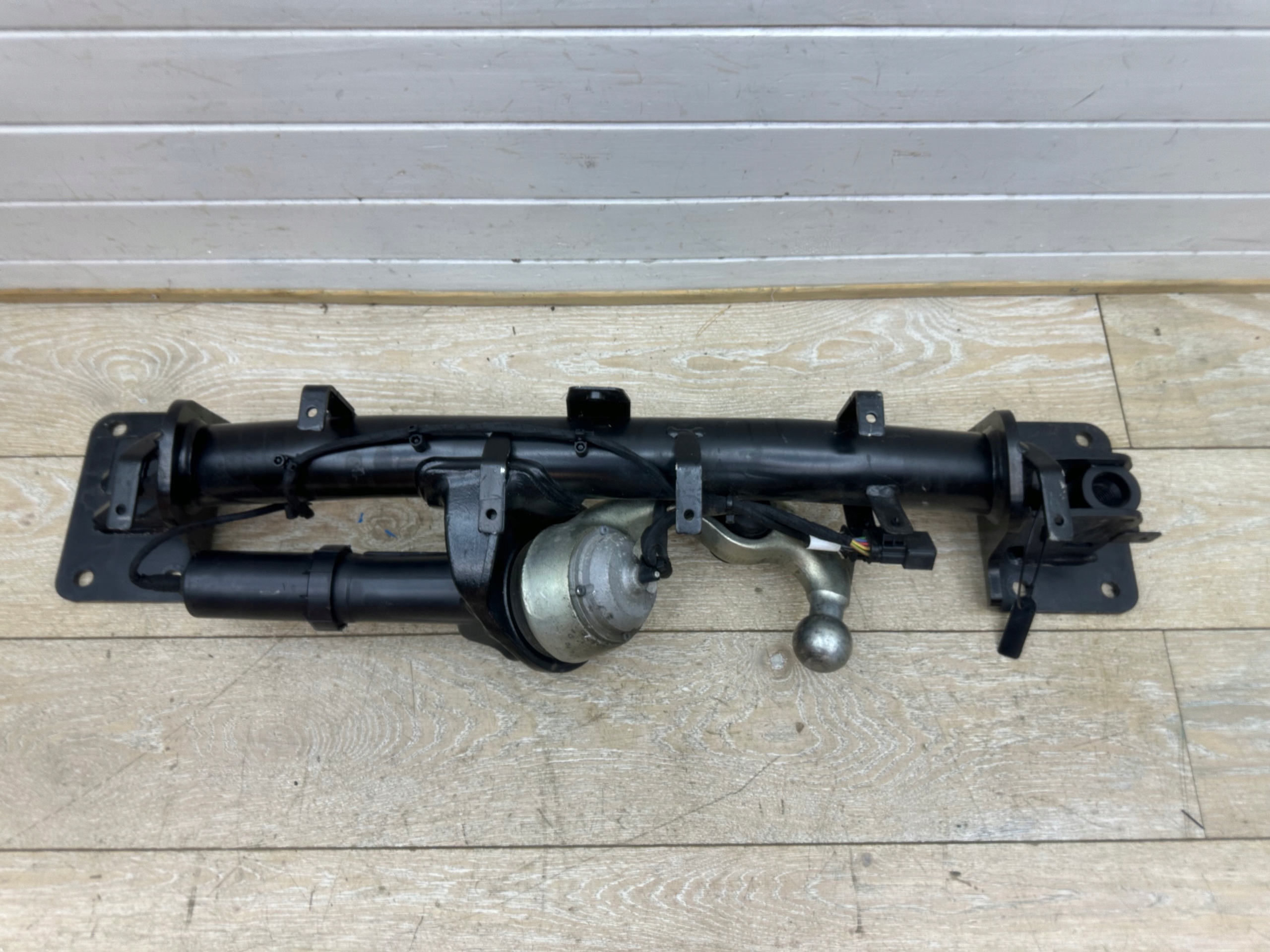 BMW IX I20 Gancio traino 8738183 Originale