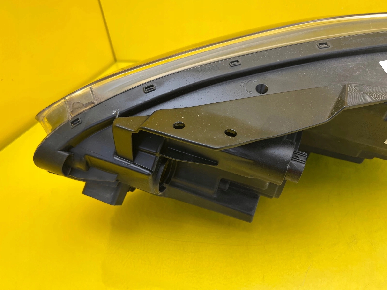 light right Kia Ceed III Lift Full Led 92102J7500