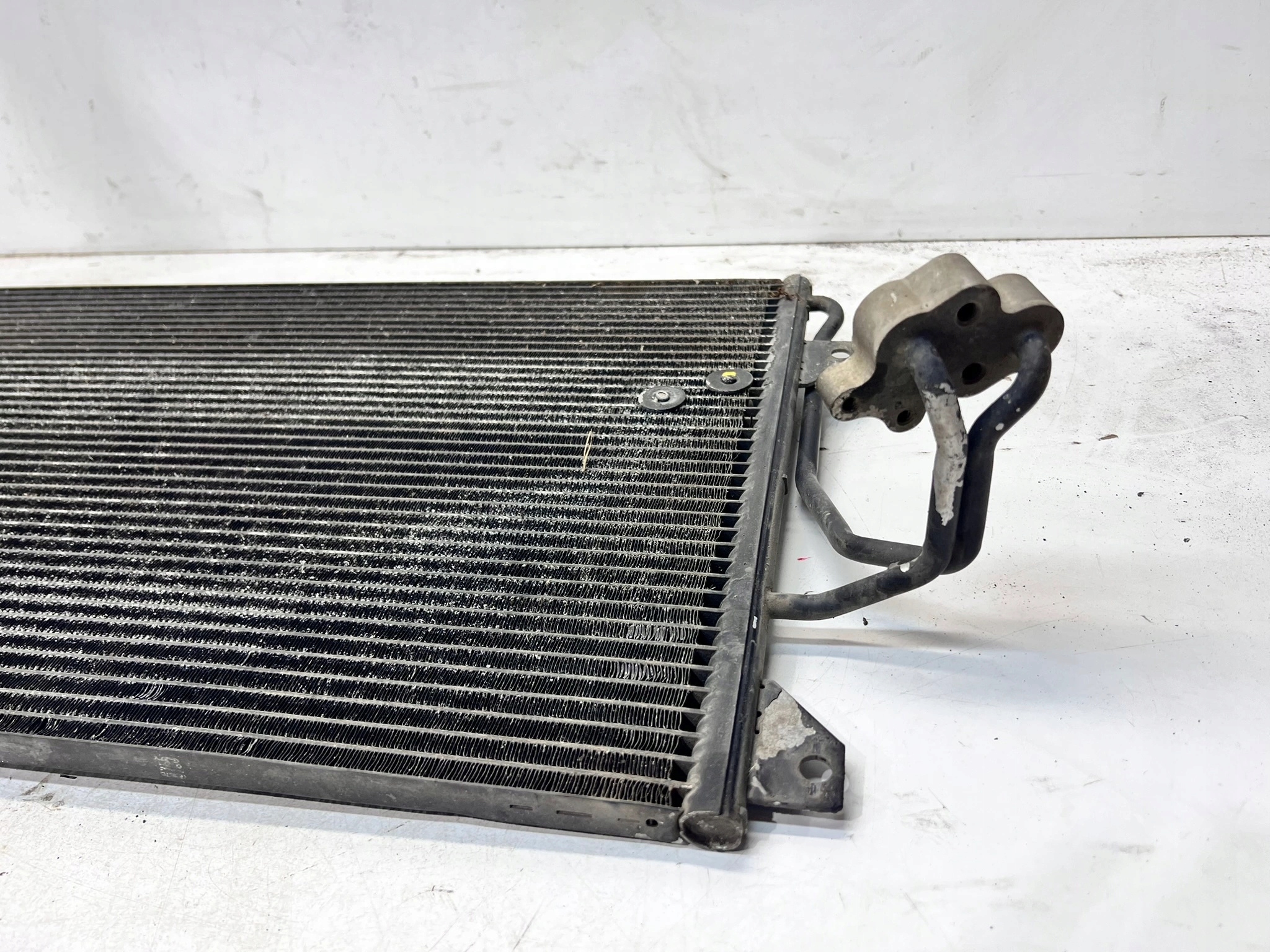 Radiateur climatisation AUDI Q7 4L 4L0260401A