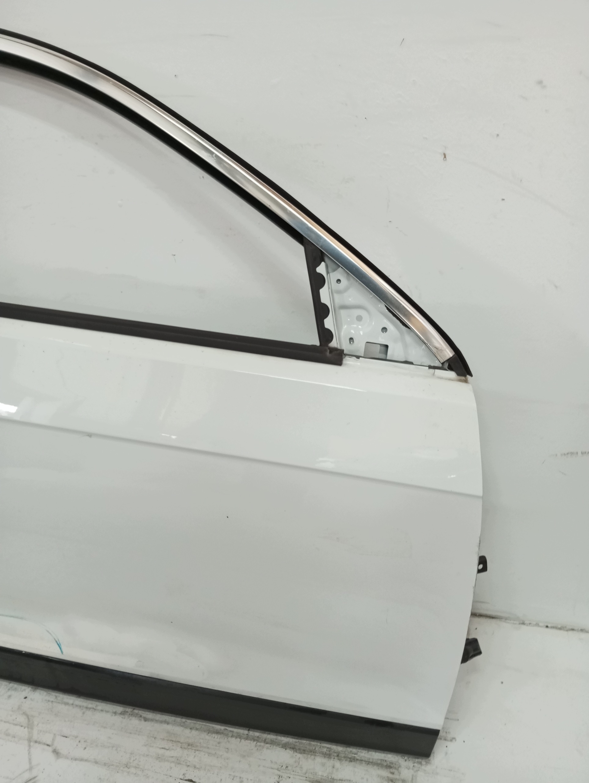 door right front VW T ROC 2GA BSZ