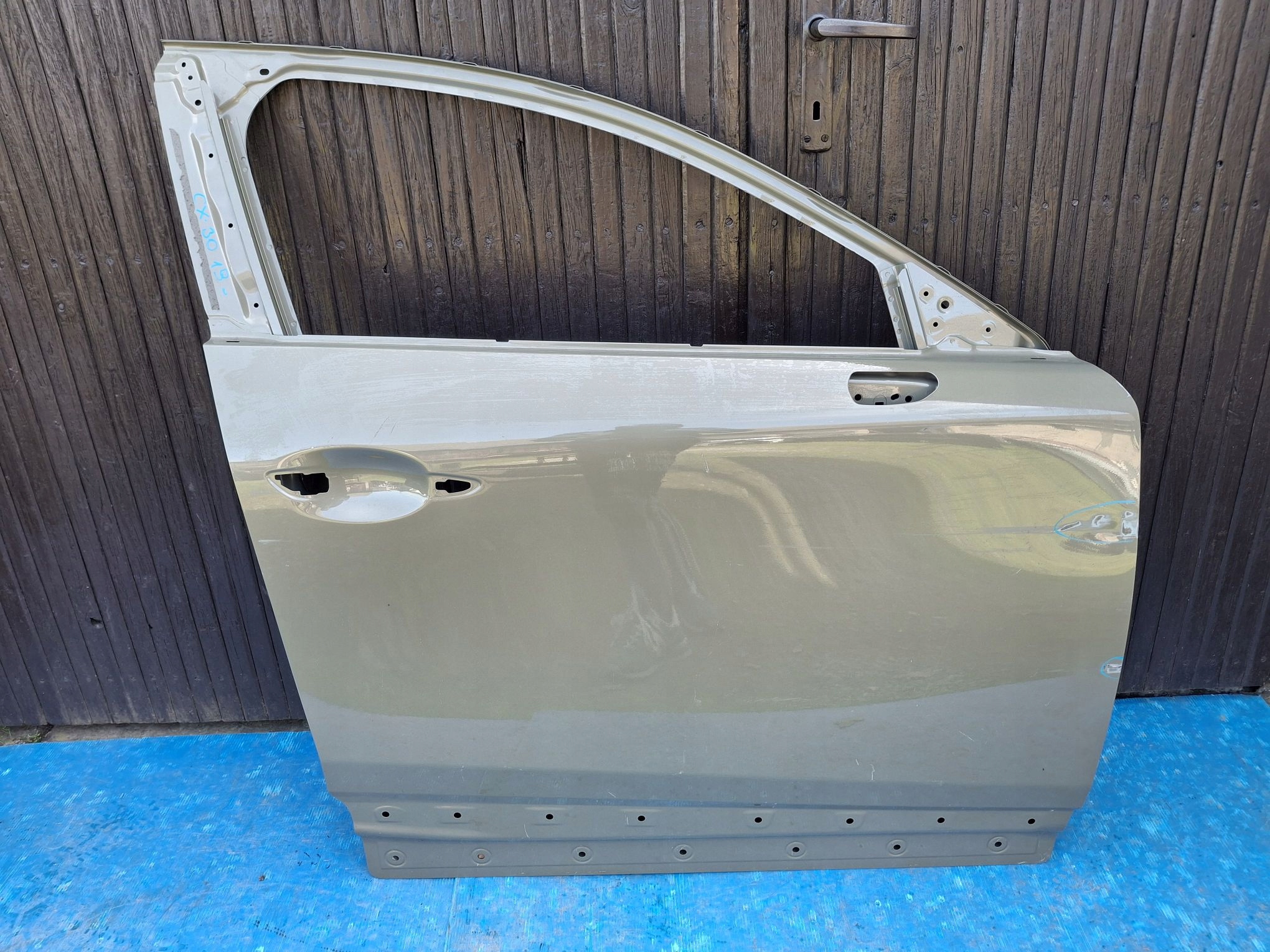 door right front MAZDA CX-30 CX30 2019R->