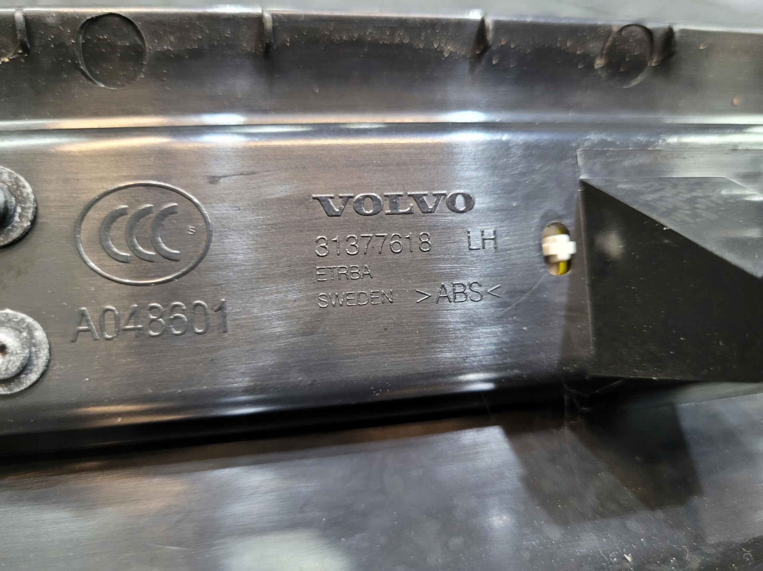 moulding cap threshold LED KOMPLET VOLVO S90 II R-design