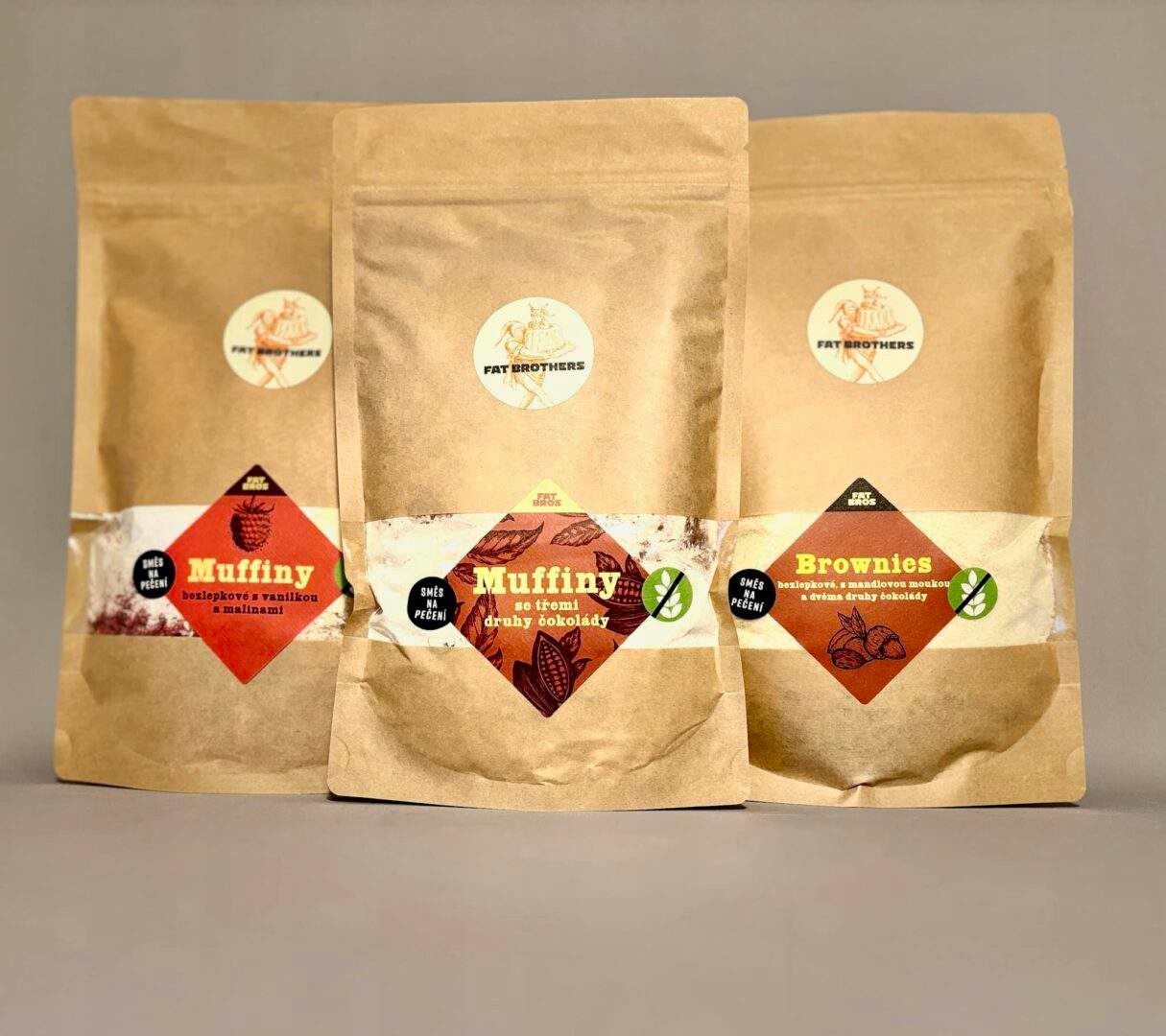 Levně Školní bezlepkové koláče 3 směsi na pečení na muffiny a brownies