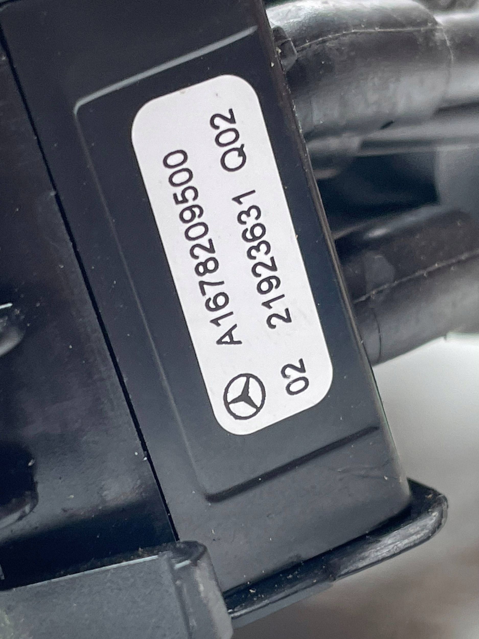 MERCEDES W167 adapter USB A1678209500 !J