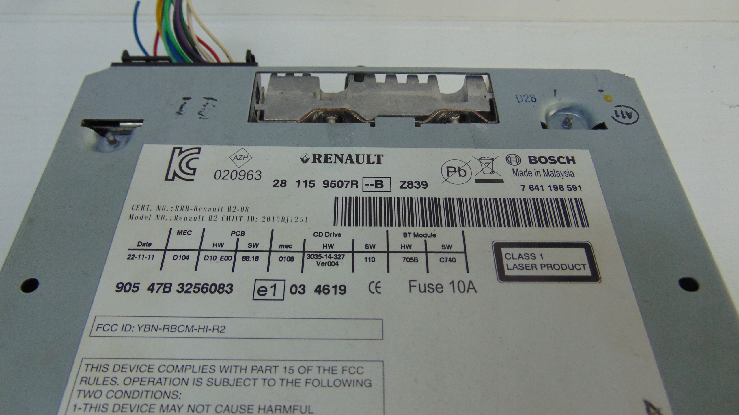 | RENAULT KOLEOS I LIFT RADIO FABRYCZNE 281159507R Numer katalogowy części 281159507R