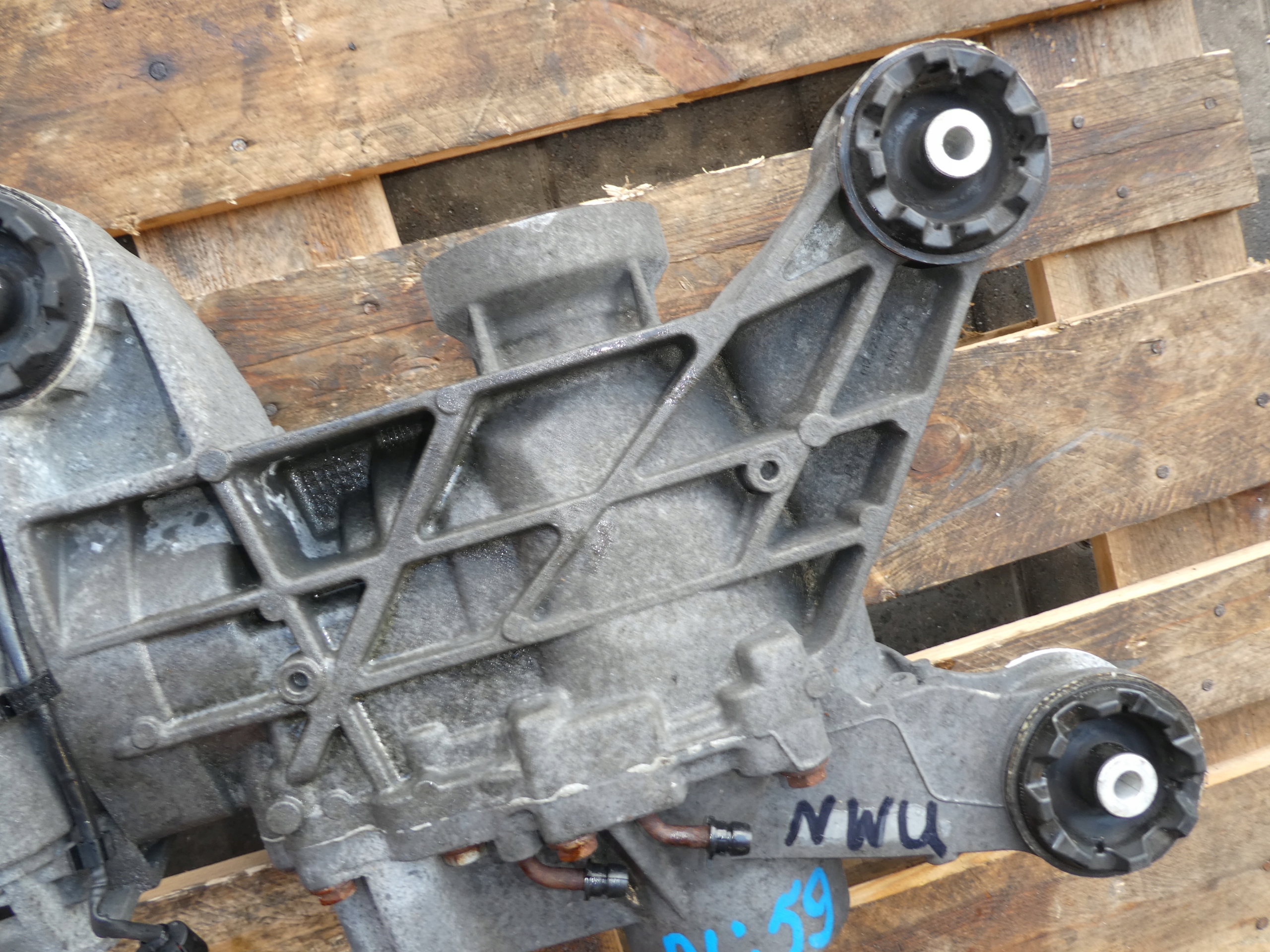 REDUKTOR diff differential VW AUDI 2.0 TDI NWU rear part 0AY525010D