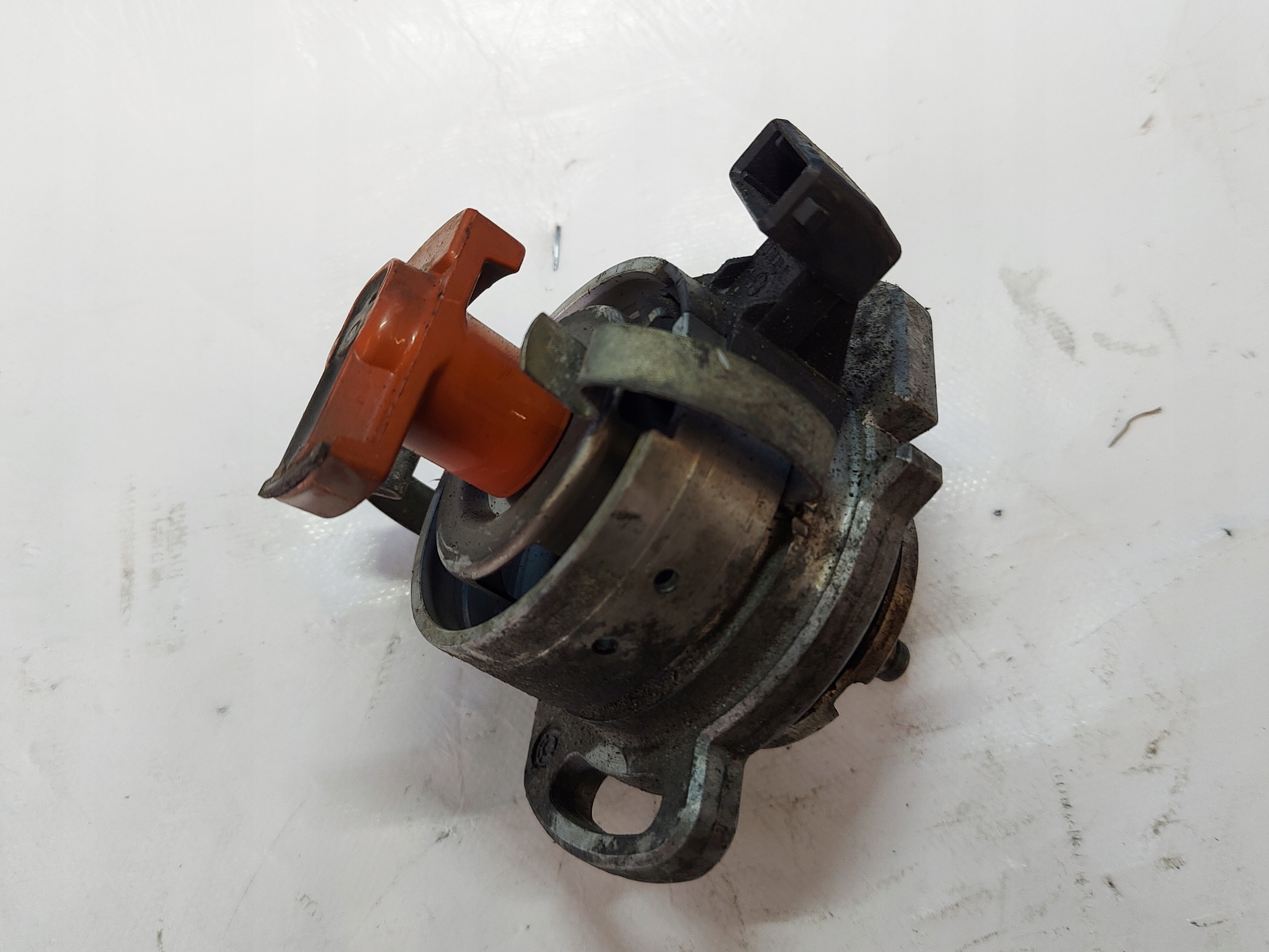 APARAT ignition VW POLO 6N 1.0 B 030905205AB