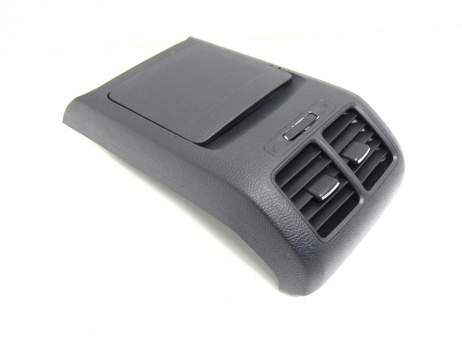 1K0862532F - ЗАДНИЙ ТУННЕЛЬ ВЕНТИЛЯЦИОННАЯ РЕШЕТКА 1K0819203A VW GOLF VI