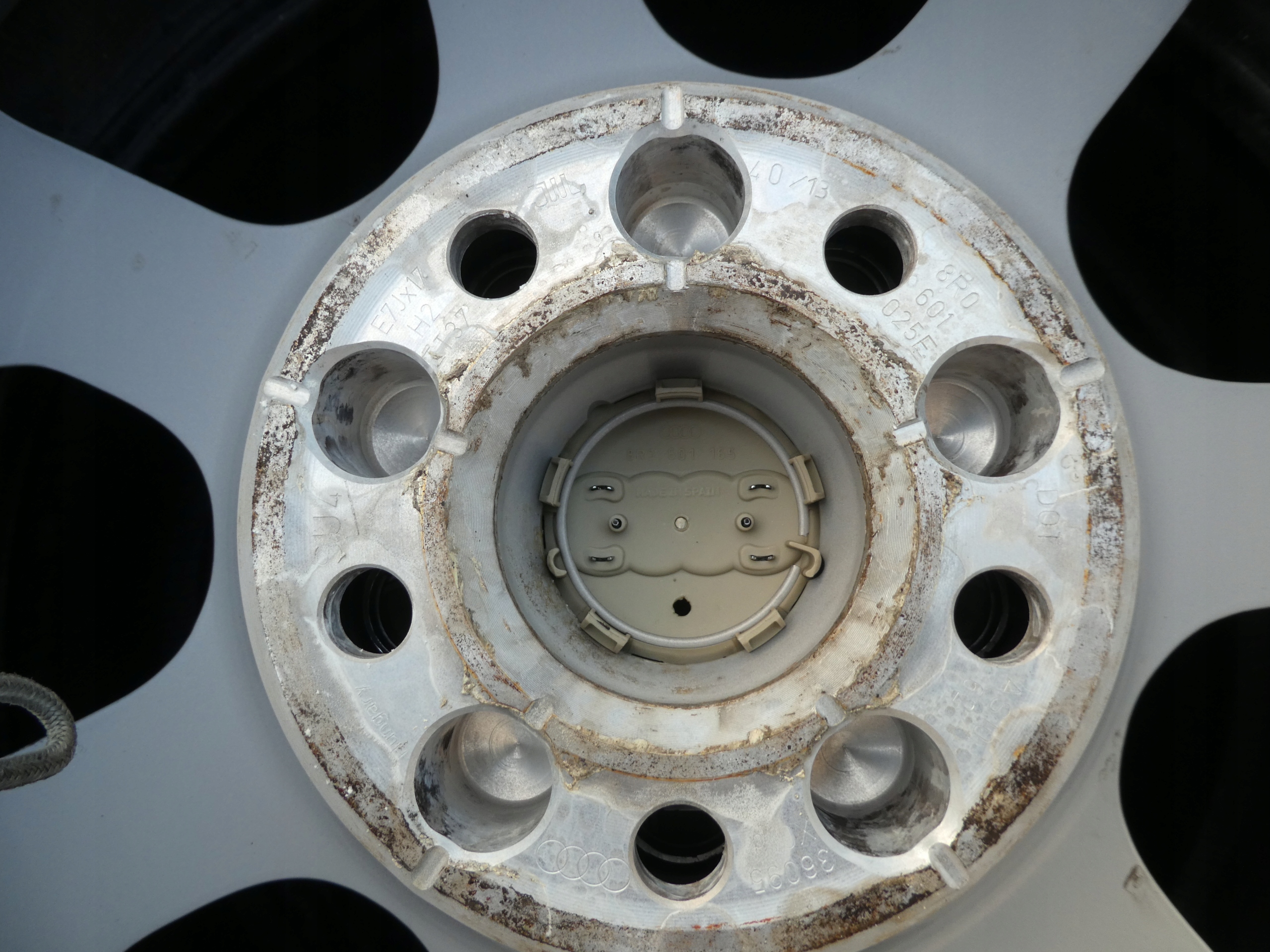 4X ALU discs AUDI 5X112 ET37 17 8R0601025E