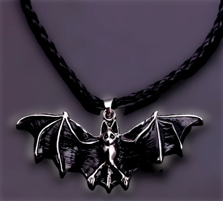 WISIOREK TALIZMAN NIETOPERZ RZEMYK NASZYJNKI 2YK Marka Inna marka