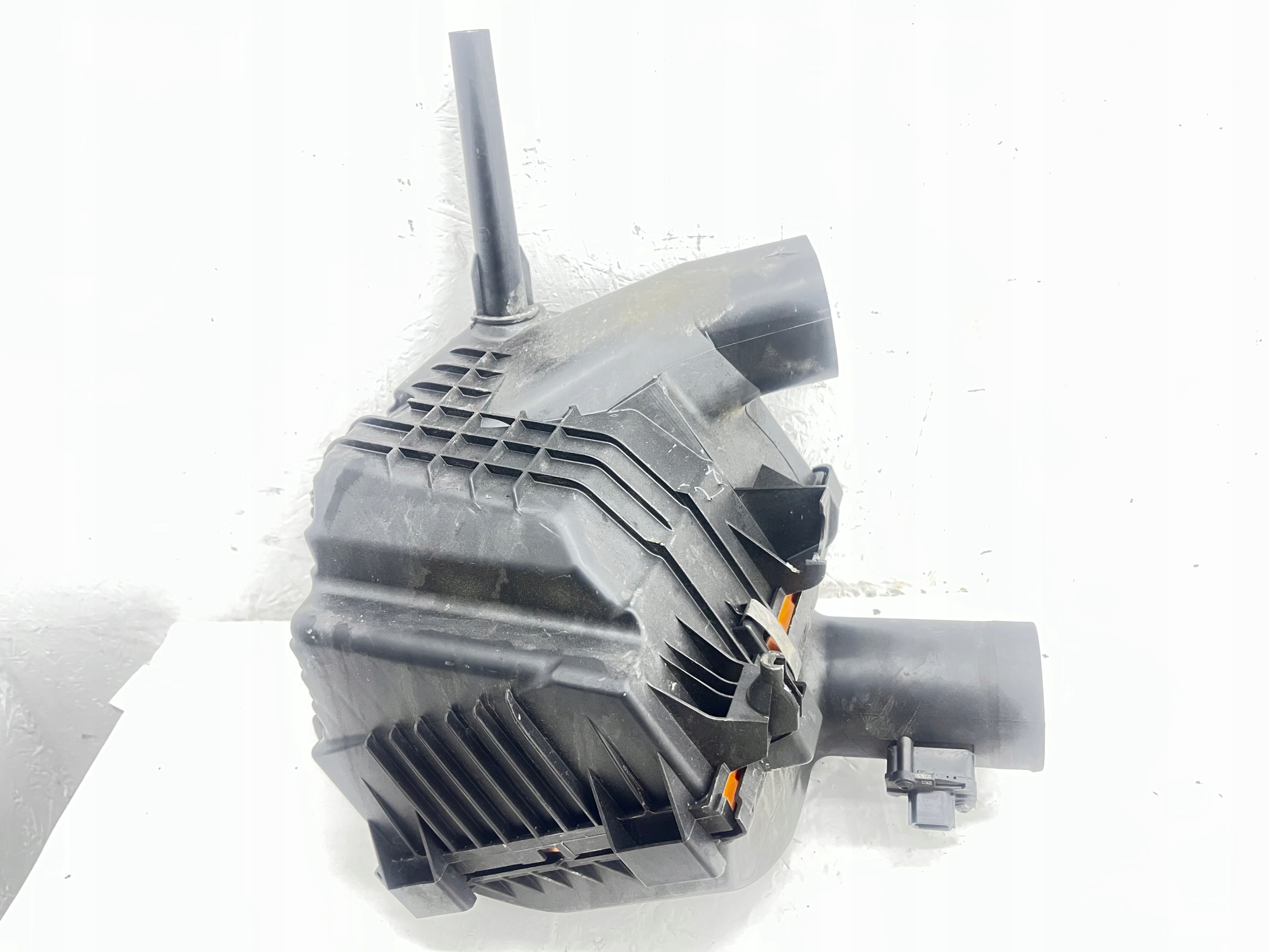 Gehäuse filter luft TRAFIC III VIVARO B 1.6 165009078R 93867738