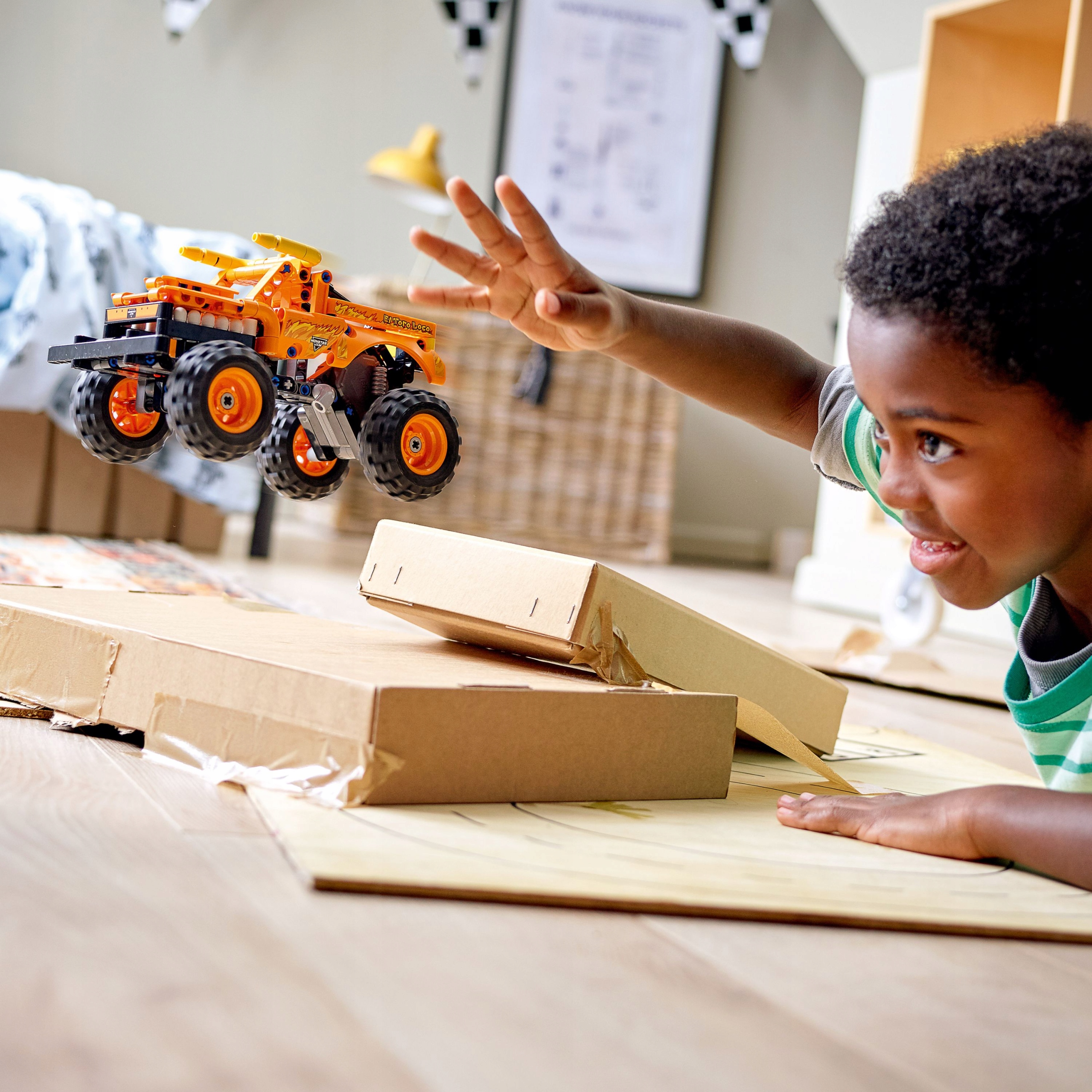 LEGO Technic 42135 Monster Jam El Toro Loco Bohater brak