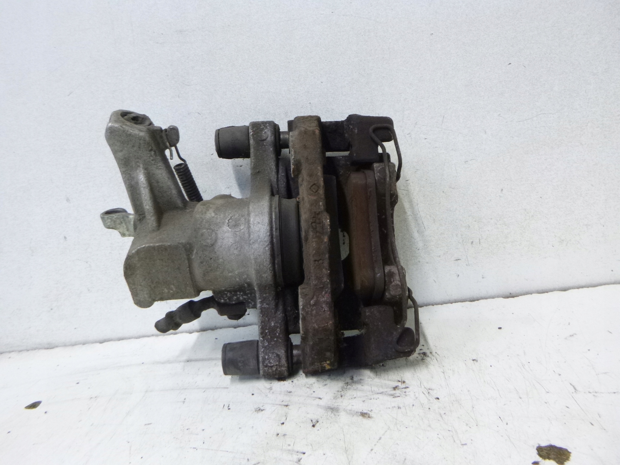 caliper brake rear part Opel Signum 2.2 2004r.