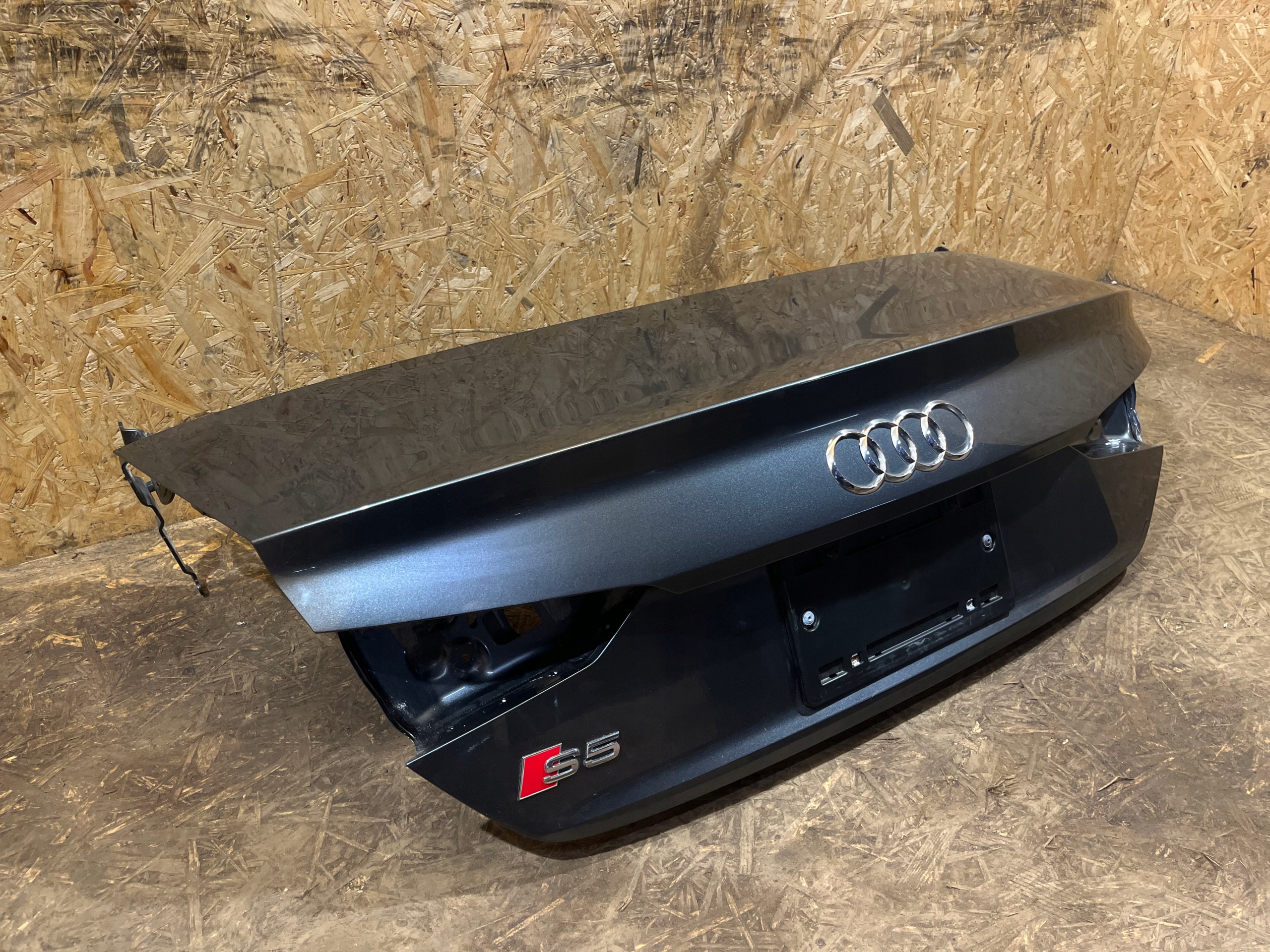 IDEALNA boot doors W colour AUDI A5 S5 B9 8W CABRIO + hinges LZ7S Z7S 1