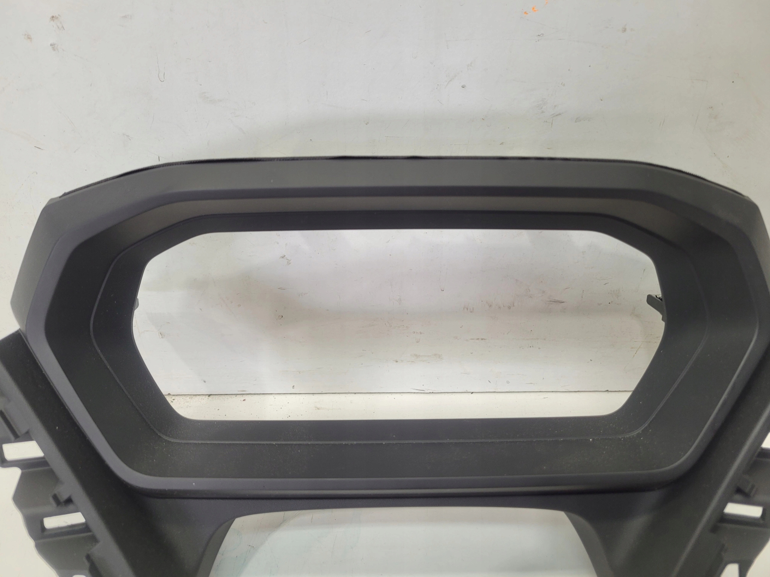 RÁM Obal budíka VIRTUAL AUDI Q4 E-TRON 89A857115