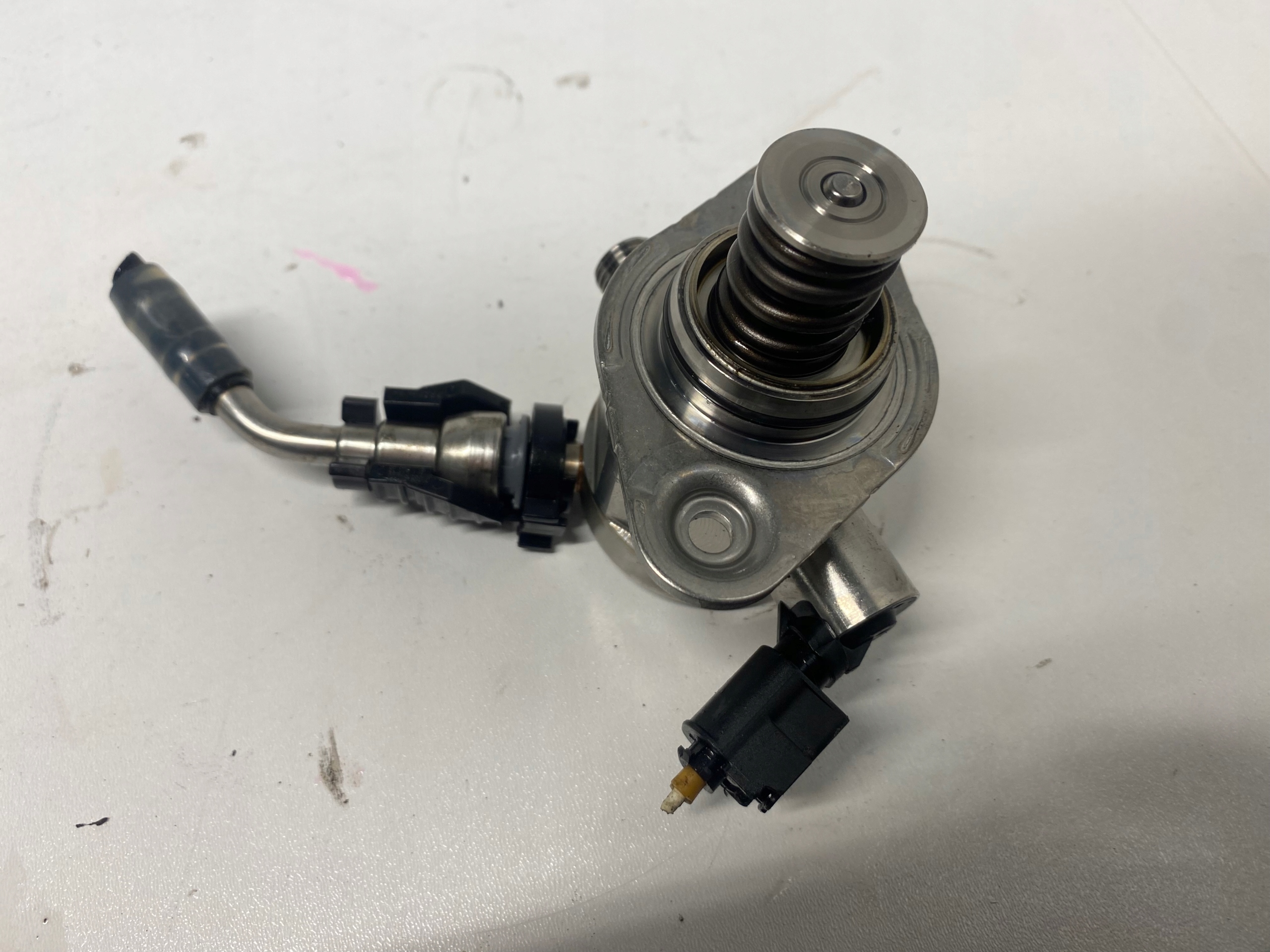 feed pump HYUNDAI KIA 1.0 petrol 35320-04250
