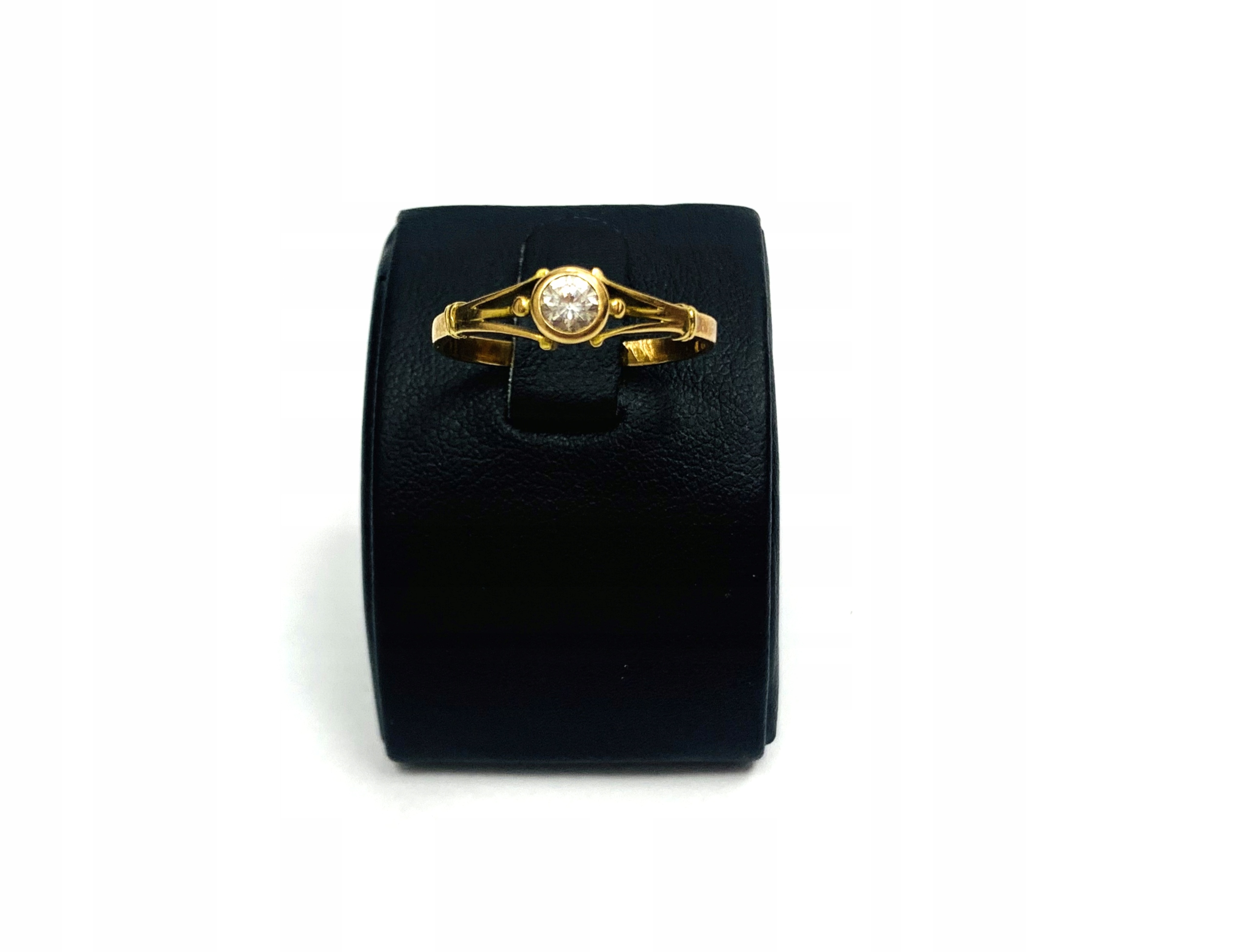 Pierścionek z cyrkonią 585 1,95g interLOMBARD Marka Inna marka