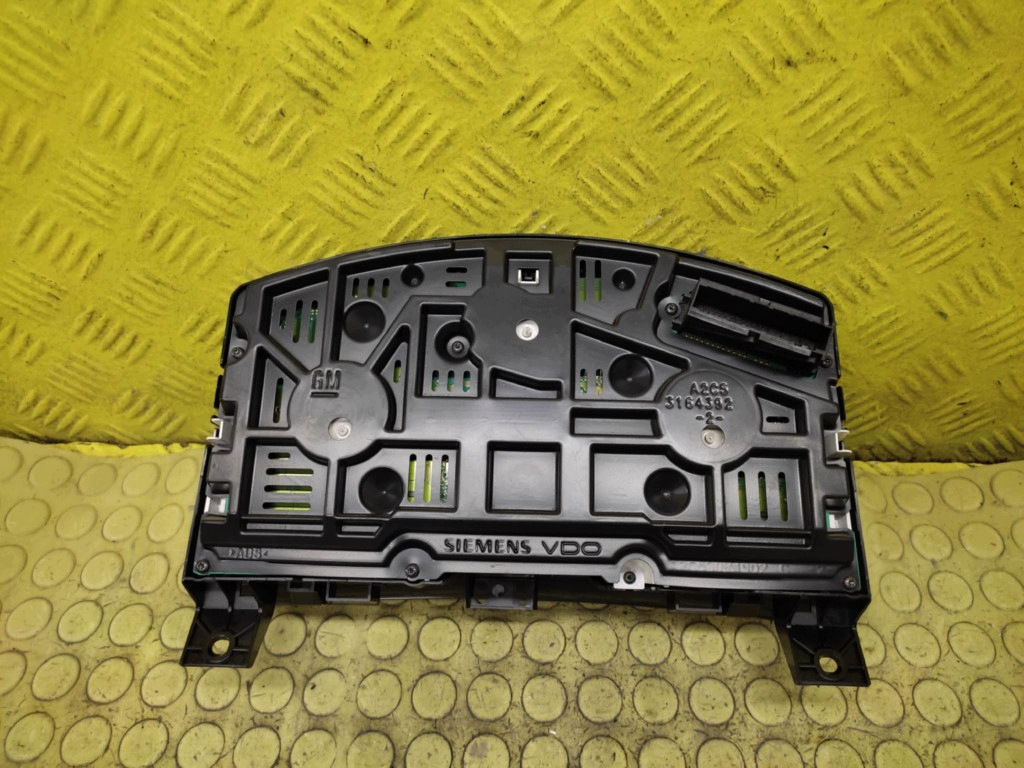 OPEL ZAFIRA B 1.7 D dials 13308999