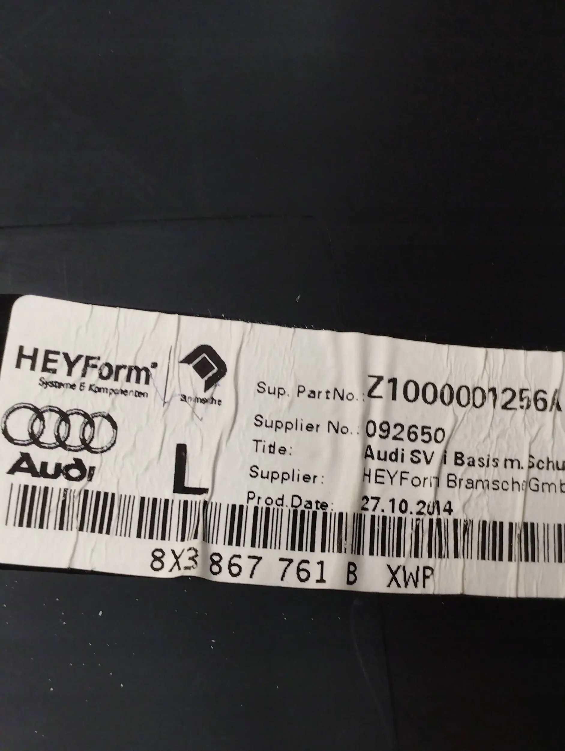 Audi A1 8X boot upholstery left 8X3867761B
