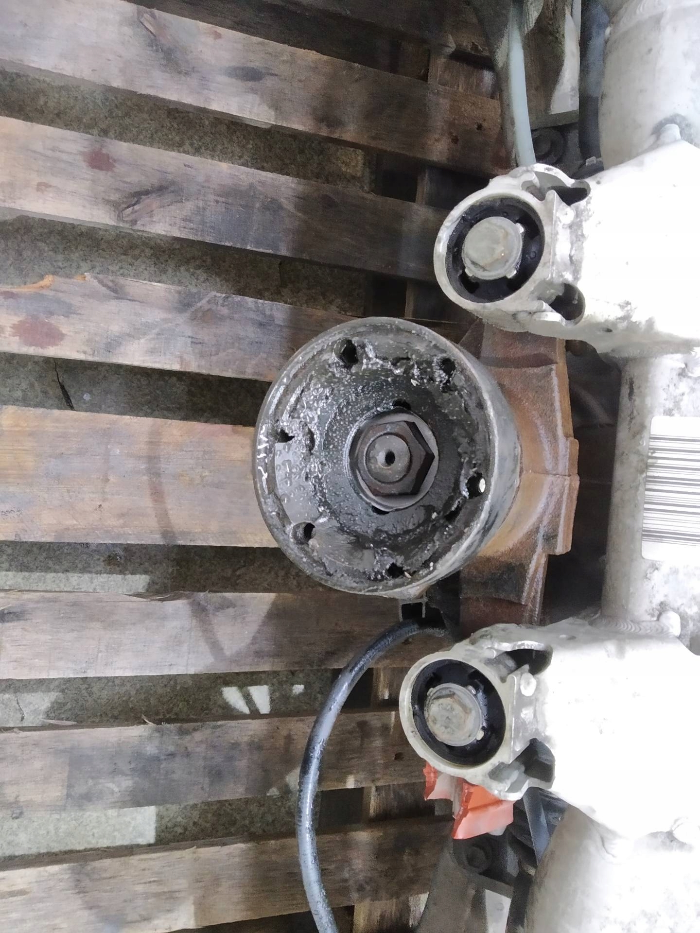 suspension beam rear part differential SZPERA M5 M6 semi-axis Bmw Seria 6 II E63/64