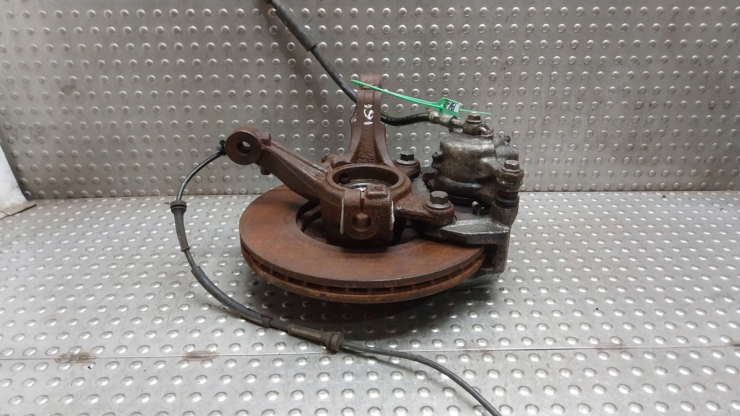 swing left front 8V51-3K171-CA FORD FIESTA MK6 MK7