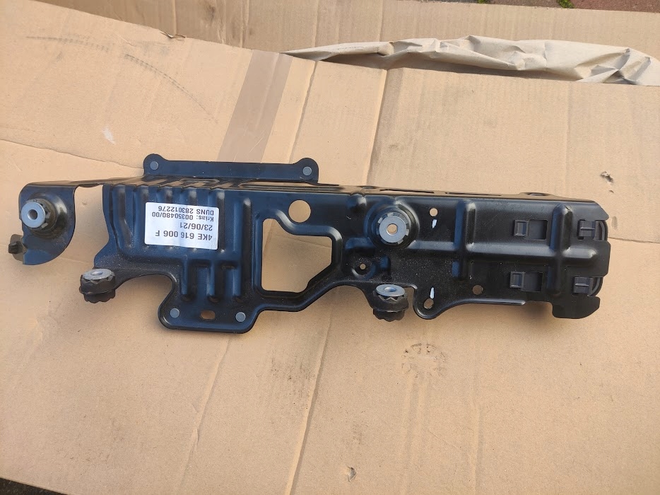 МОДУЛЬ CSS WABCO КОМПРЕССОРА AUDI E-TRON 4KE