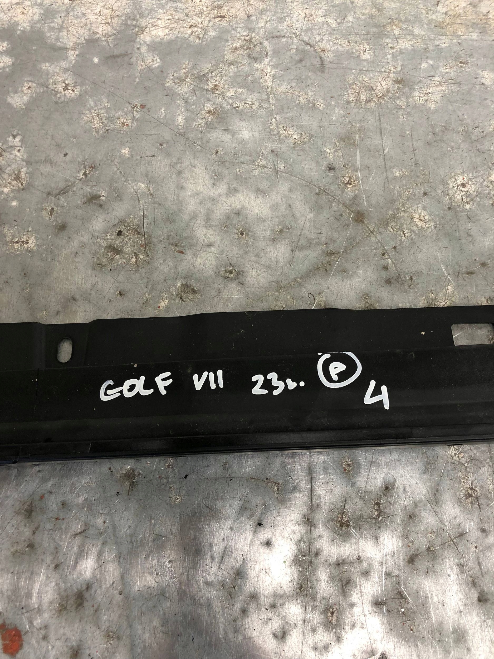 support panel for radiators pillar VW GOLF VII 5G0805594AC
