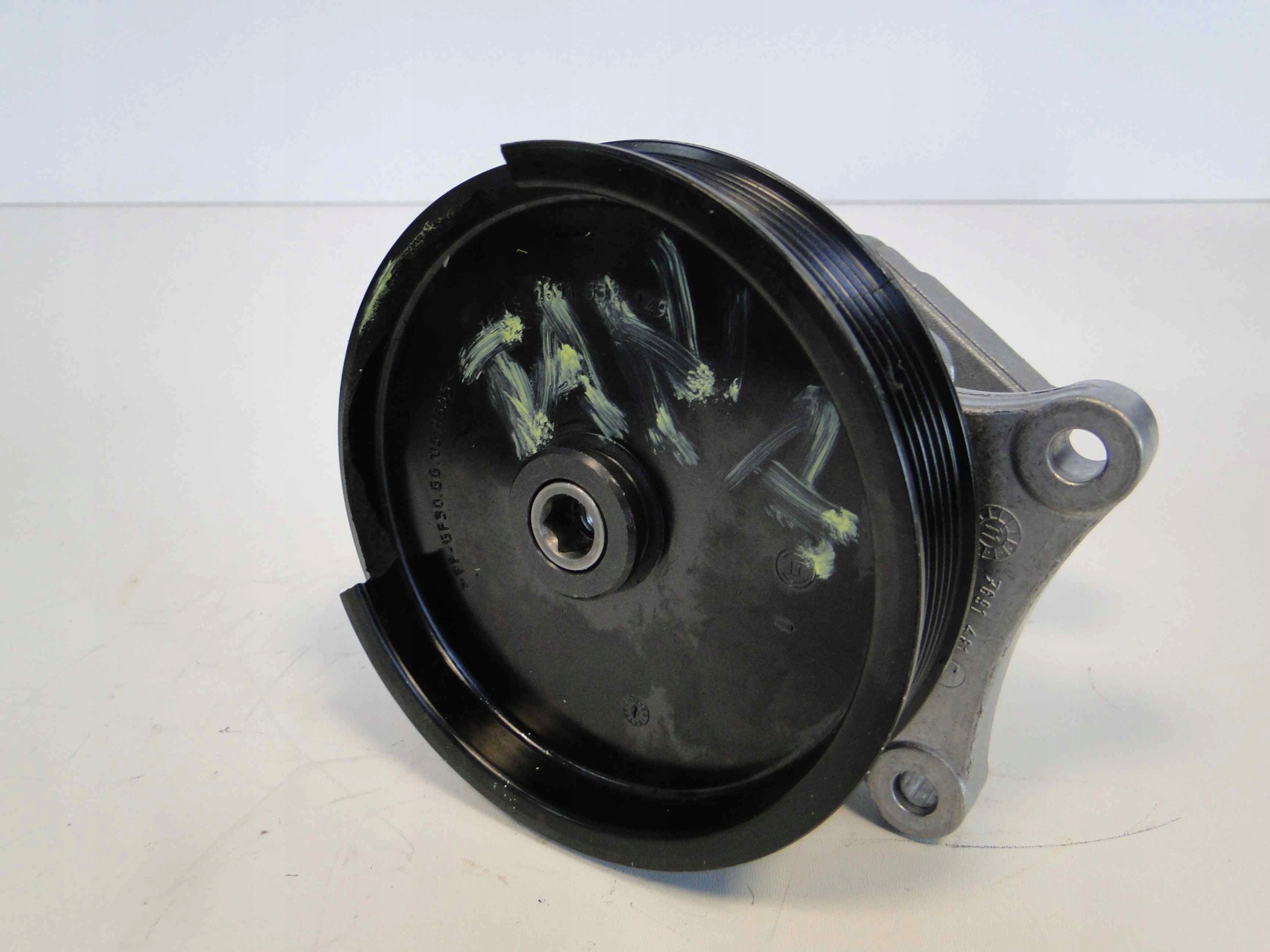 MERCEDES E KLASA 207 Servopumpe A0064666801