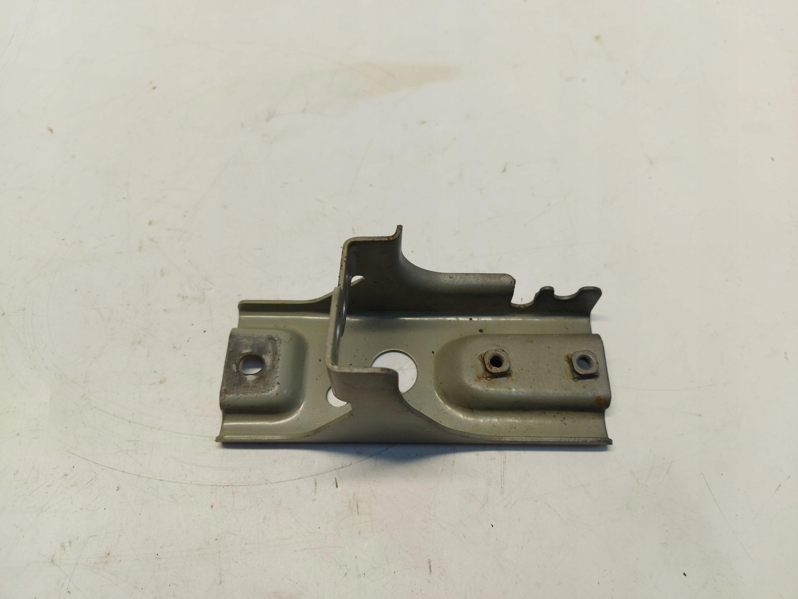 MITSUBISHI ECLIPSE CROSS holder front left