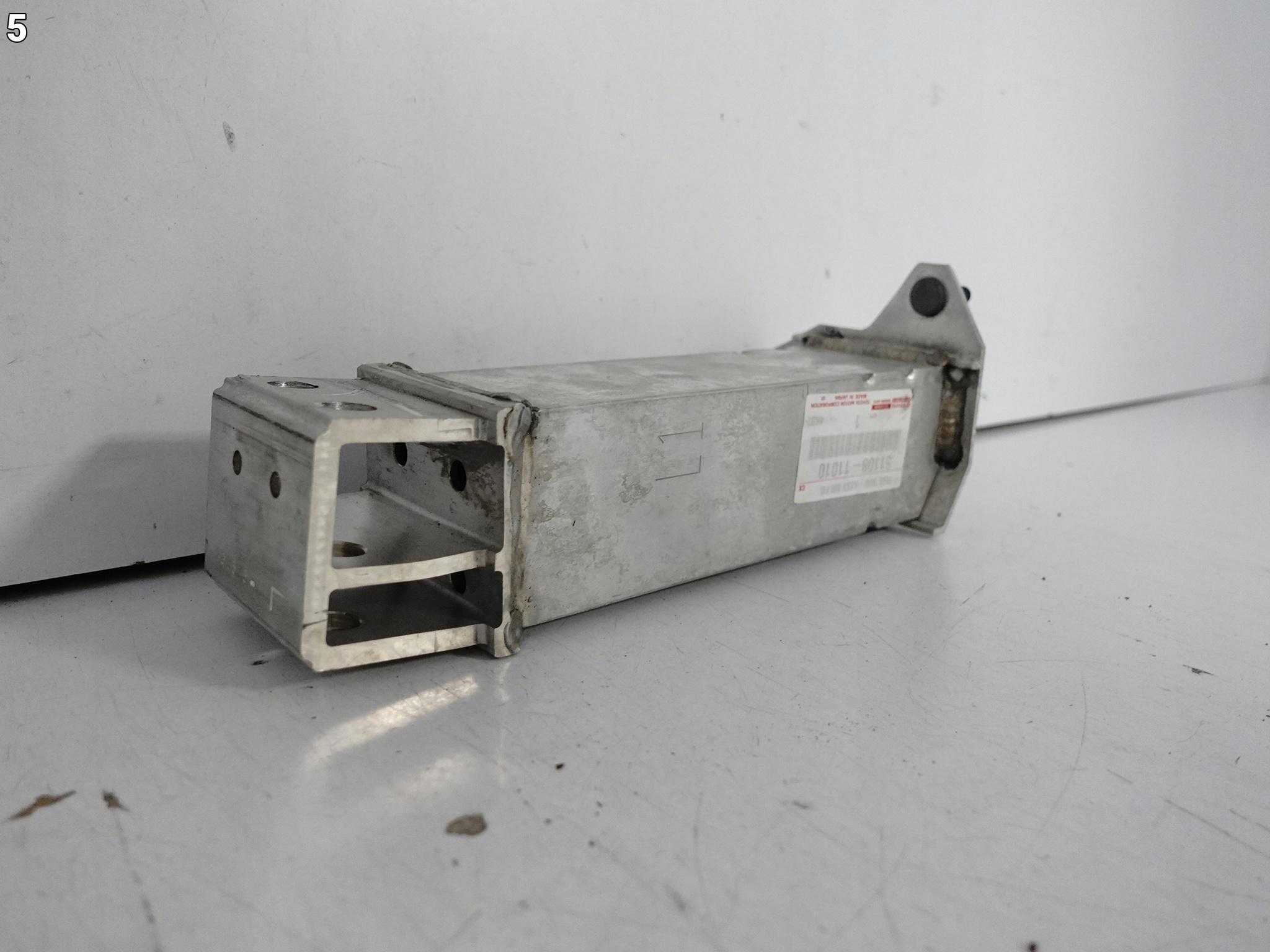 LEXUS LC LC500H LC500 URZ100 17- sider console tip tension belt left front