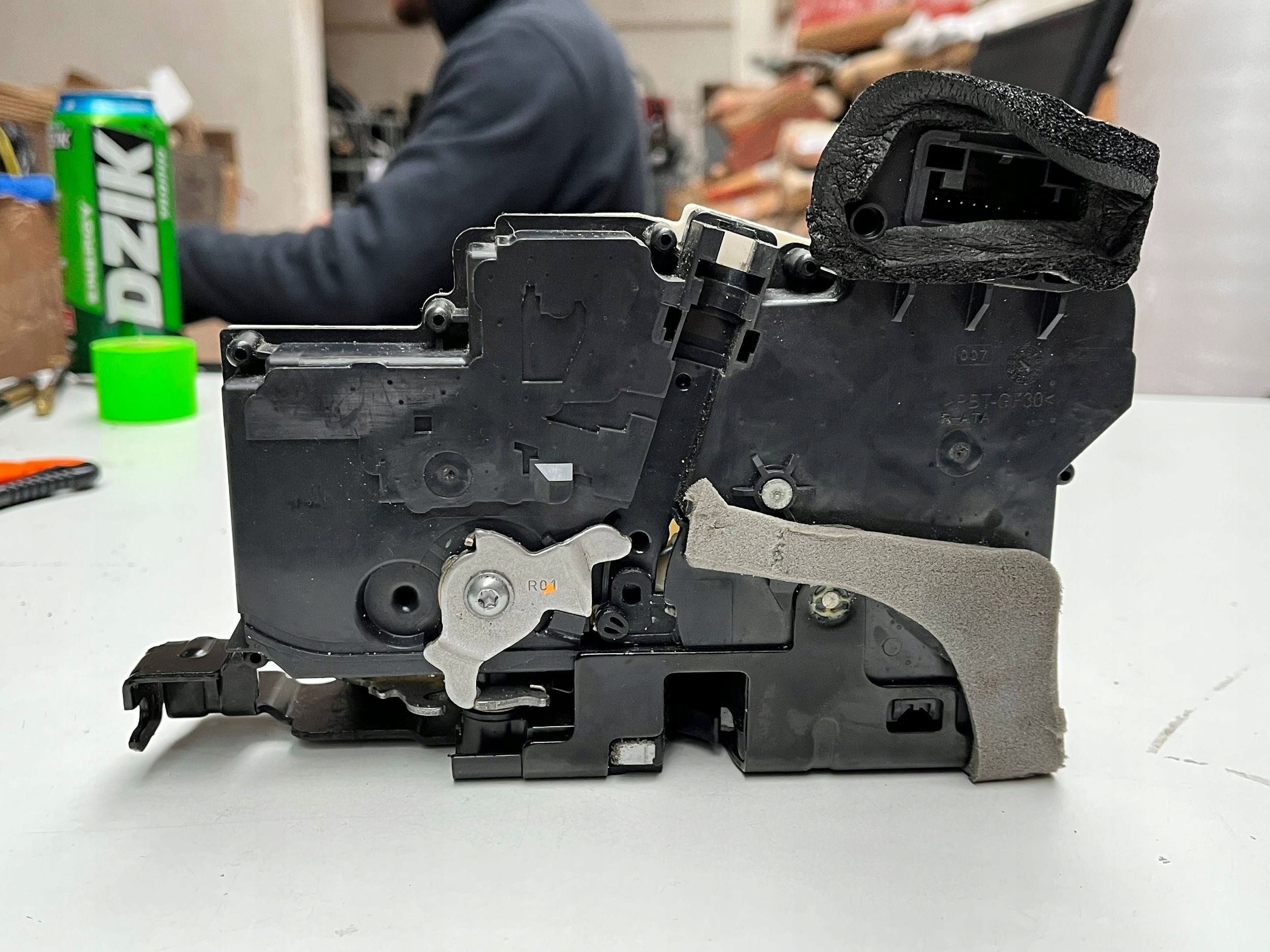 lock door right rear part AUDI Q8 SUV 4K0839016R !J