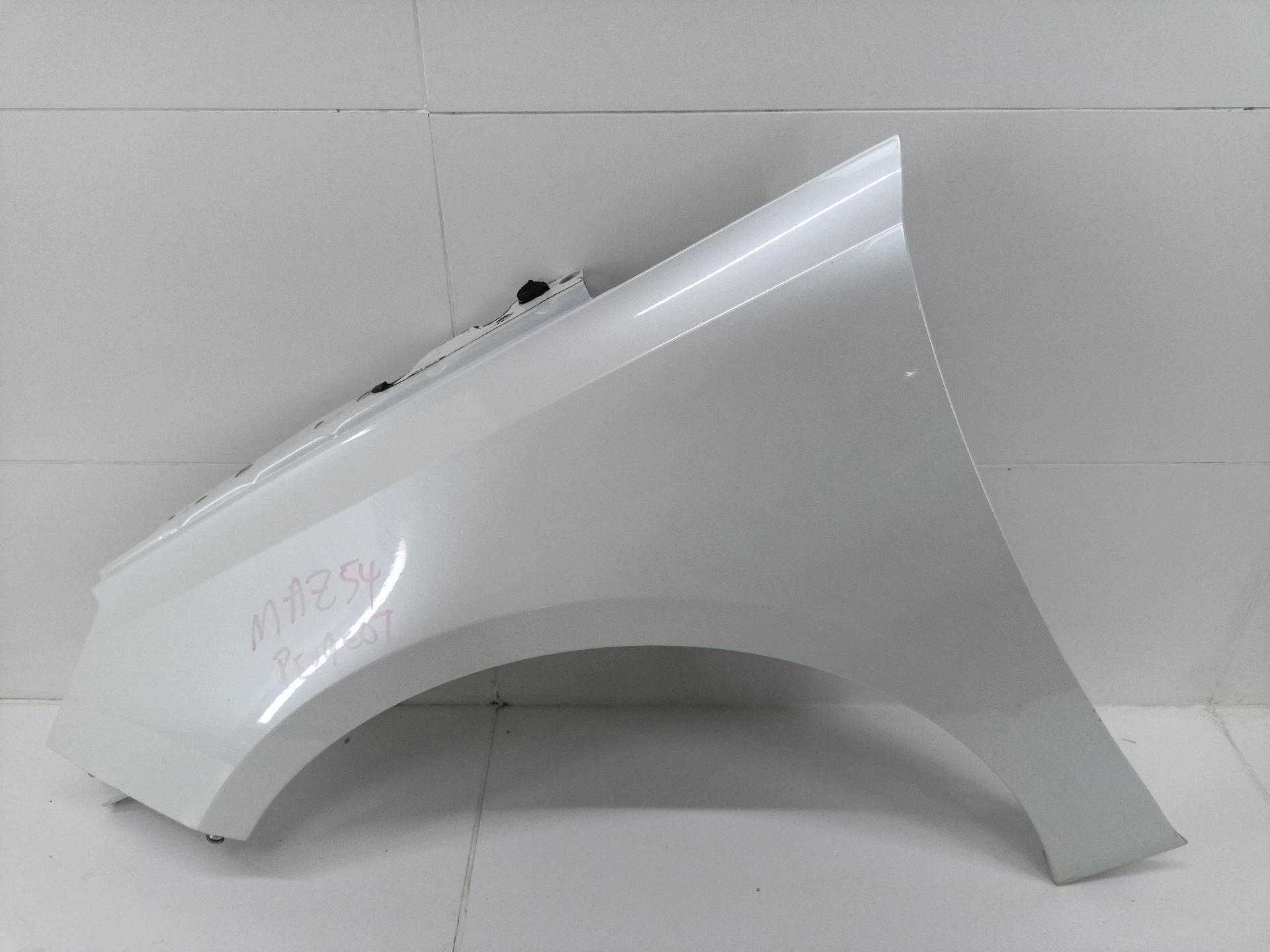 fender front left side Peugeot 308 2 2015