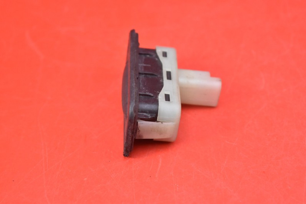 handle button bonnet rear part 8200385516 RENAULT MEGANE 2 II KOMBI 06-12