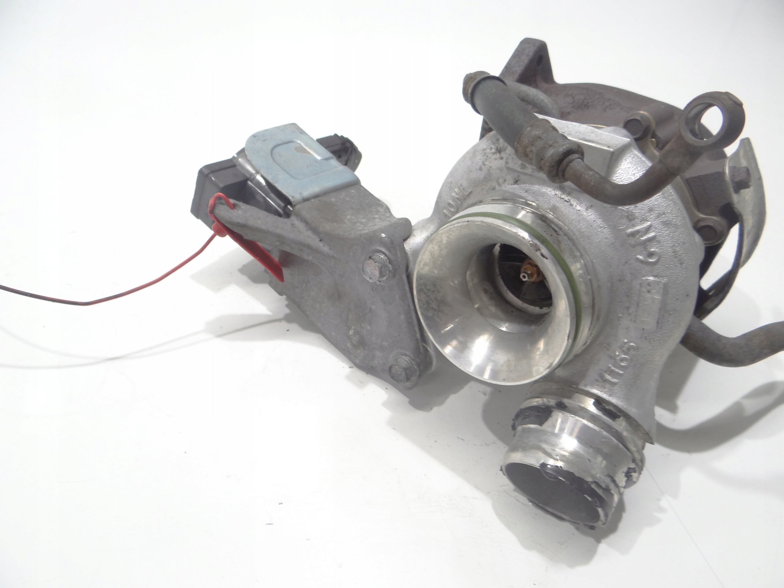 TURBINA BMW E90 E92 N47 OE 8506891