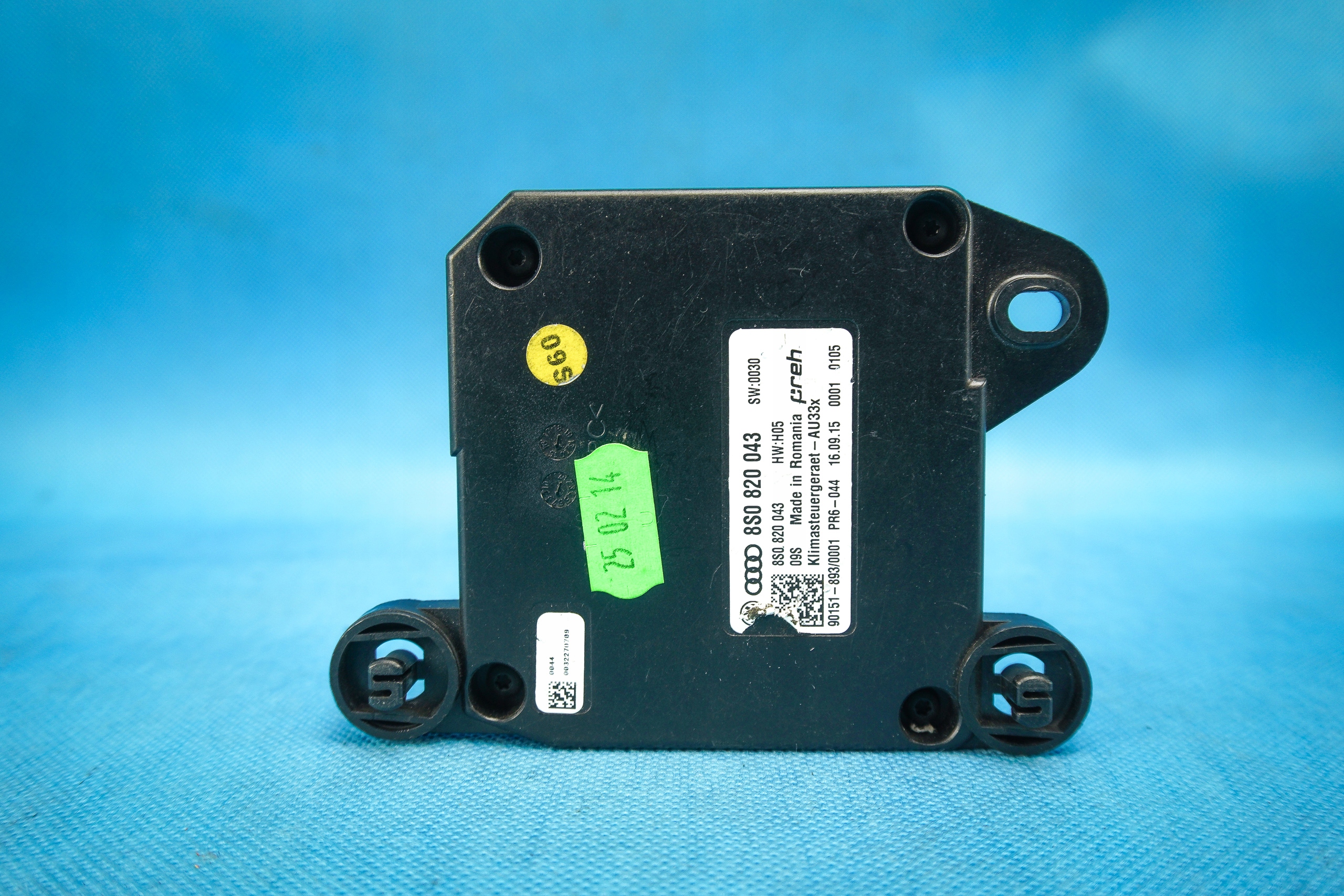 control unit module of the air conditioning Audi TT TTS 8S 8S0820043