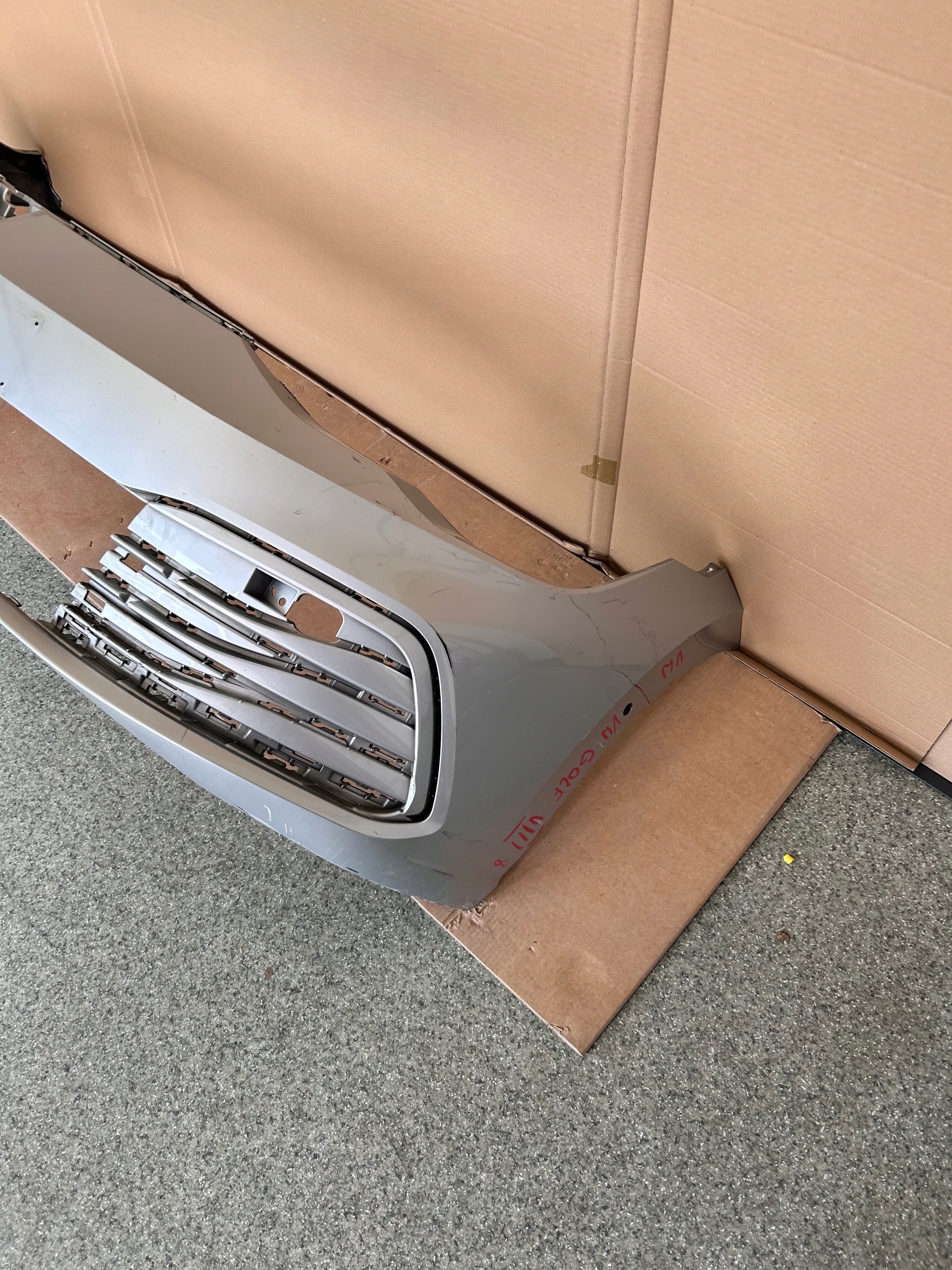 front bumper VW GOLF VIII