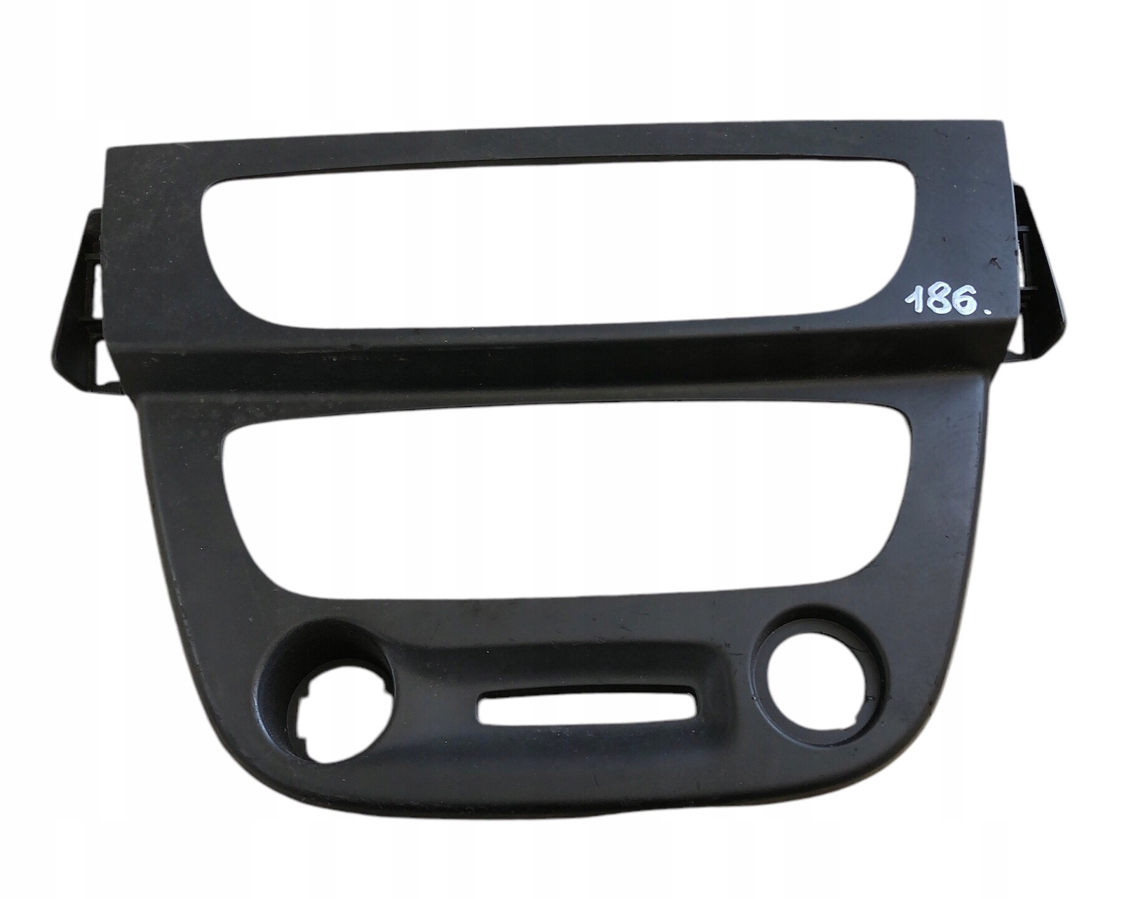 рамка радио renault FLUENCE РЕСТАЙЛИНГ 12-16 682608709R