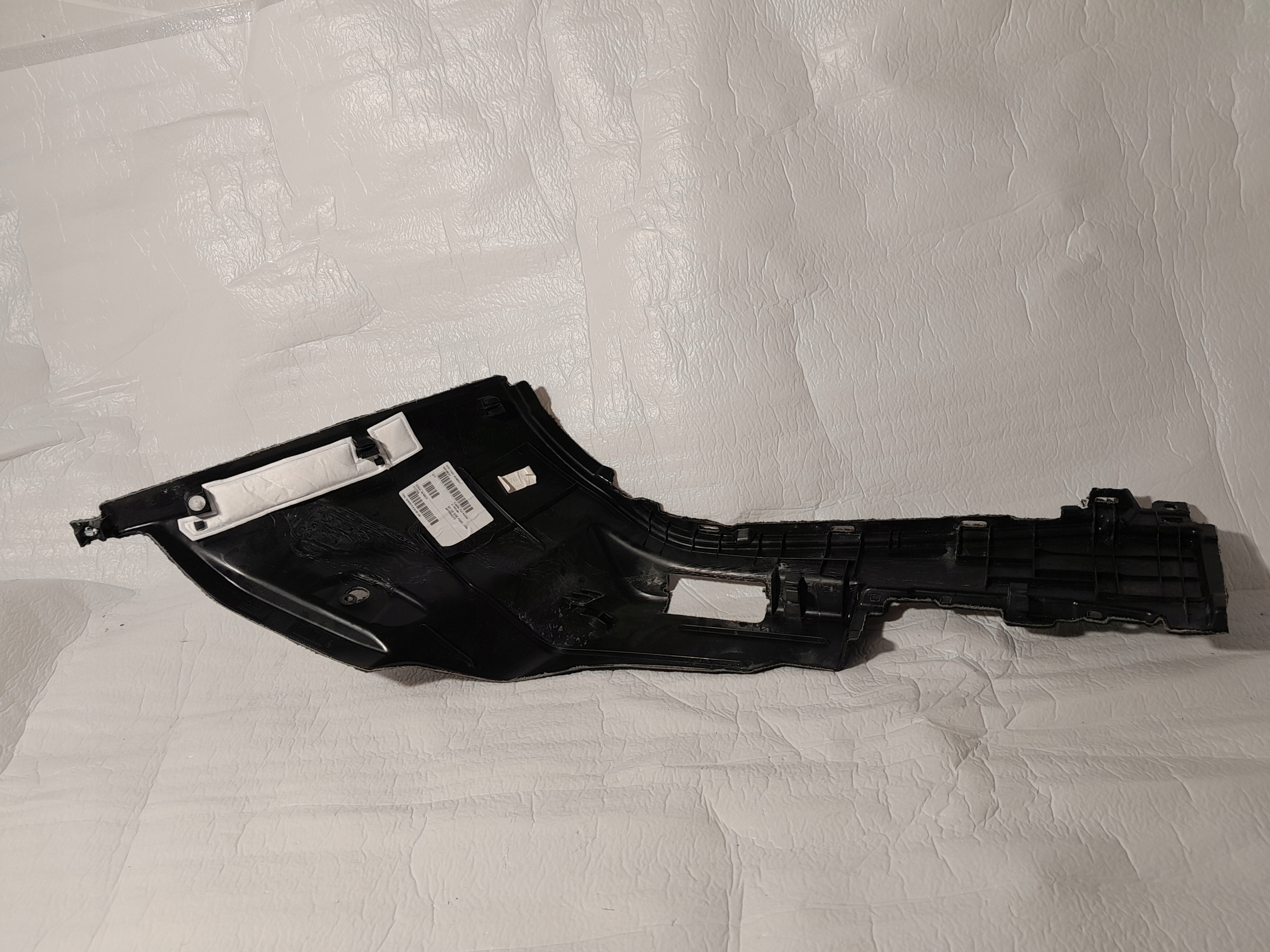 BMW X7 G07 rear left cover boot 5A01881