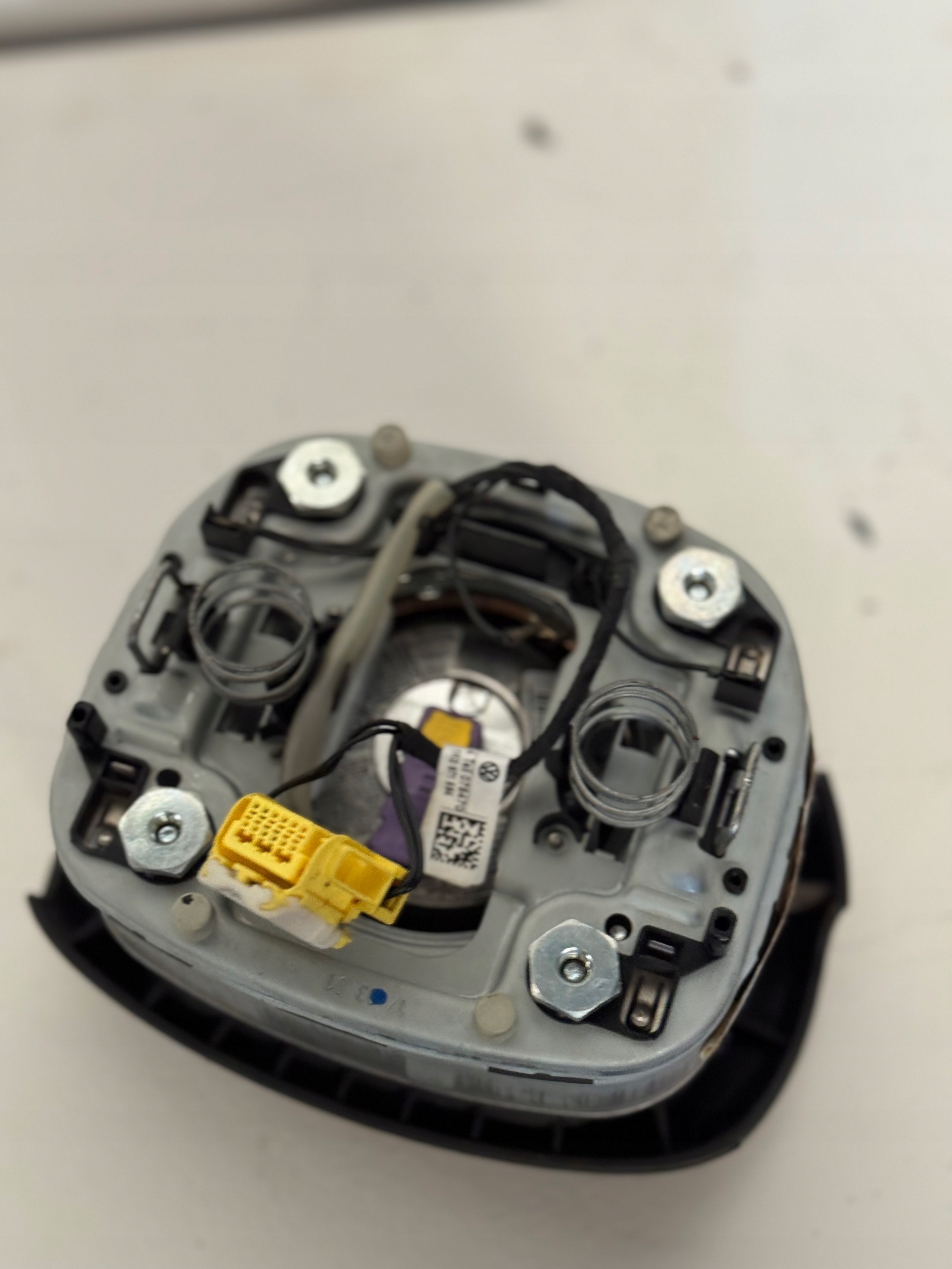 Airbag Volant Airbag VW GOLF V 1K0880201N