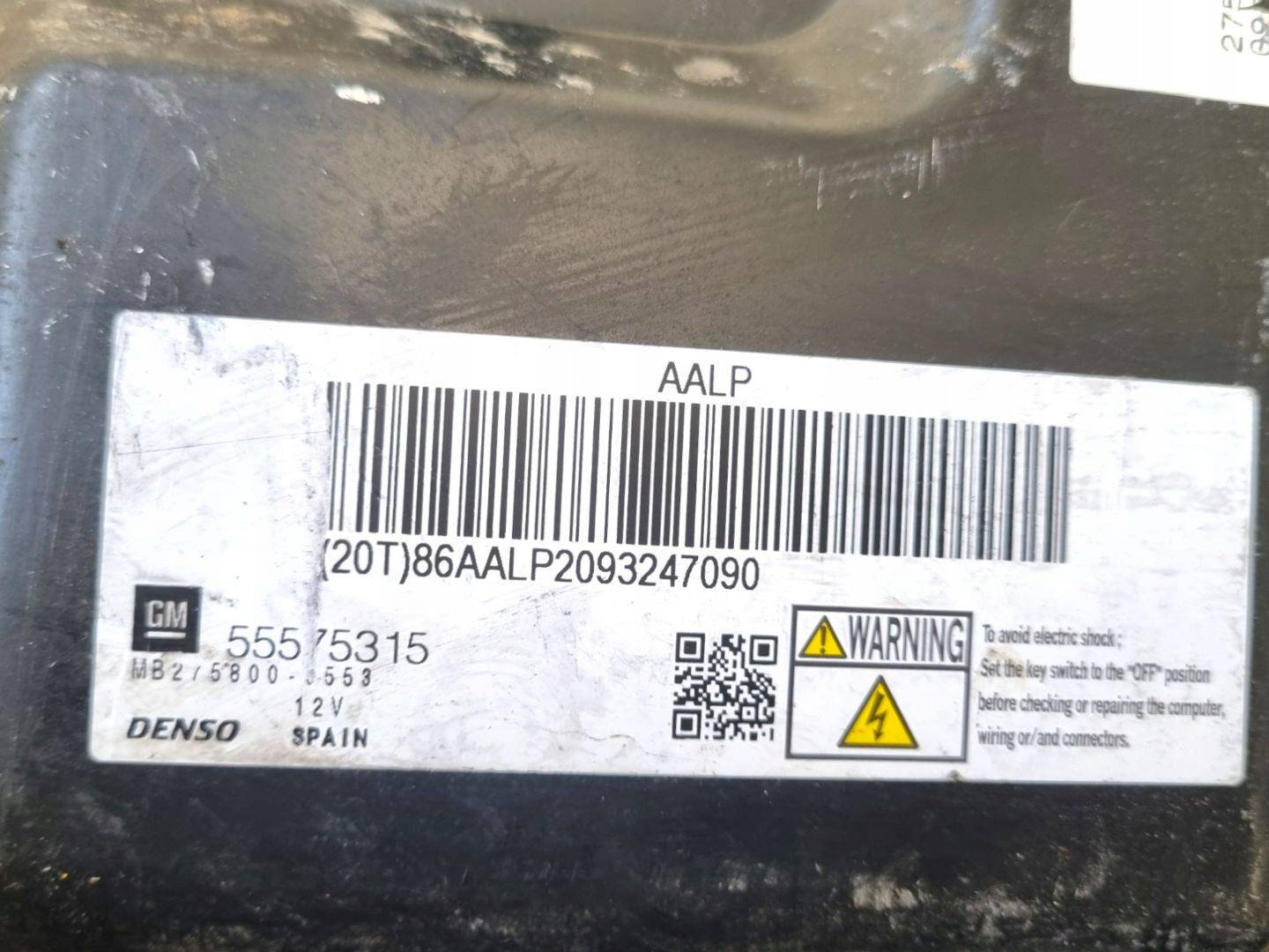 control unit of the engine Opel Astra J 2009 55575315