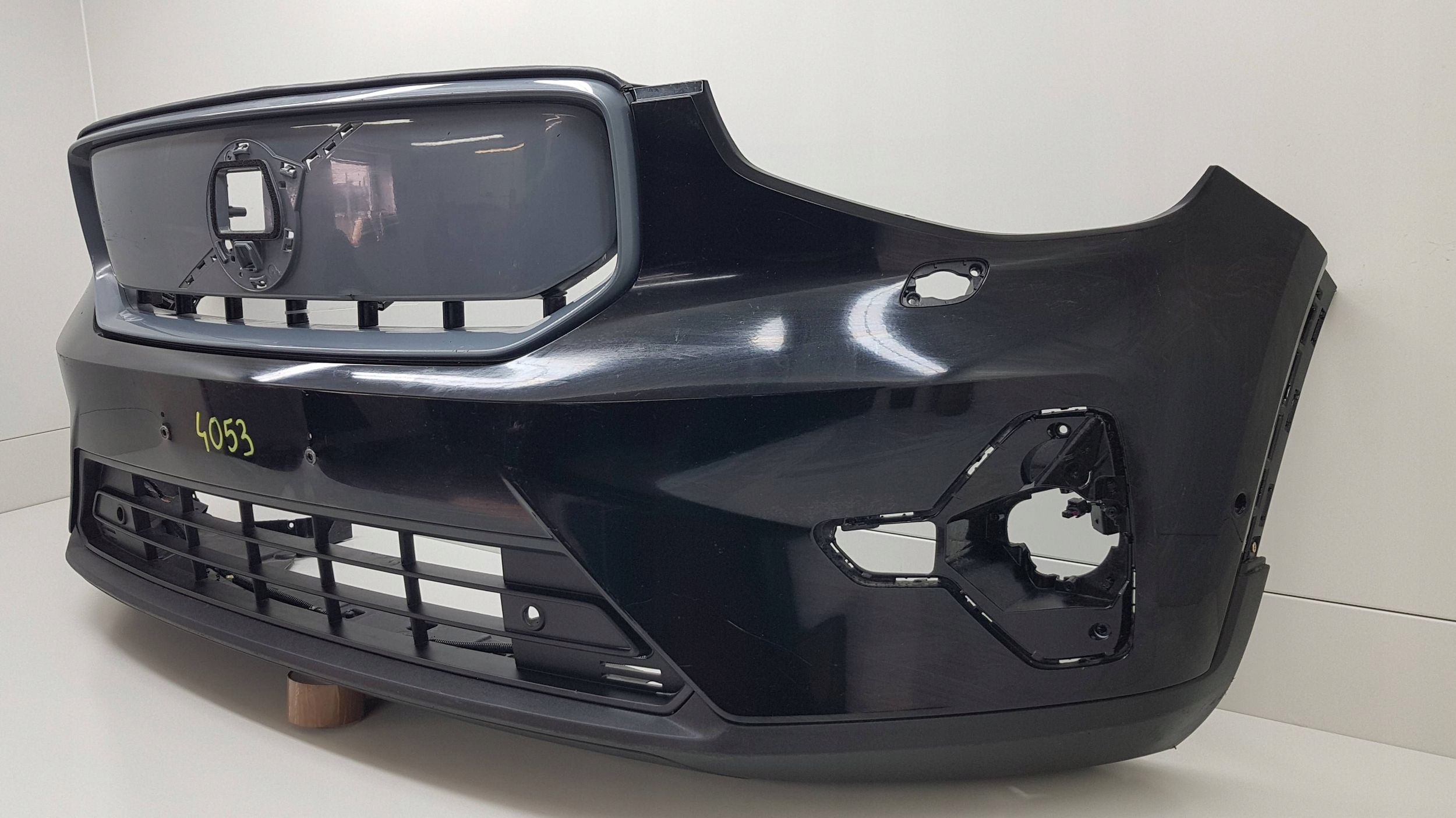 VOLVO XC40 C40 RECHARGE LIFT 2022 - bumper front 31690933