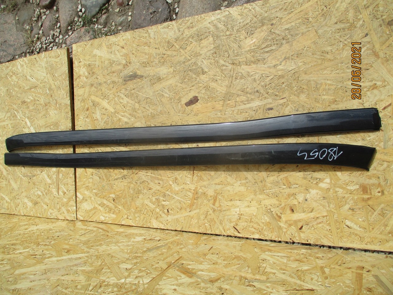 HY32-517C78-AC - LAND ROVER DISCOVERY V ROOF MIRROR RIGHT LEFT