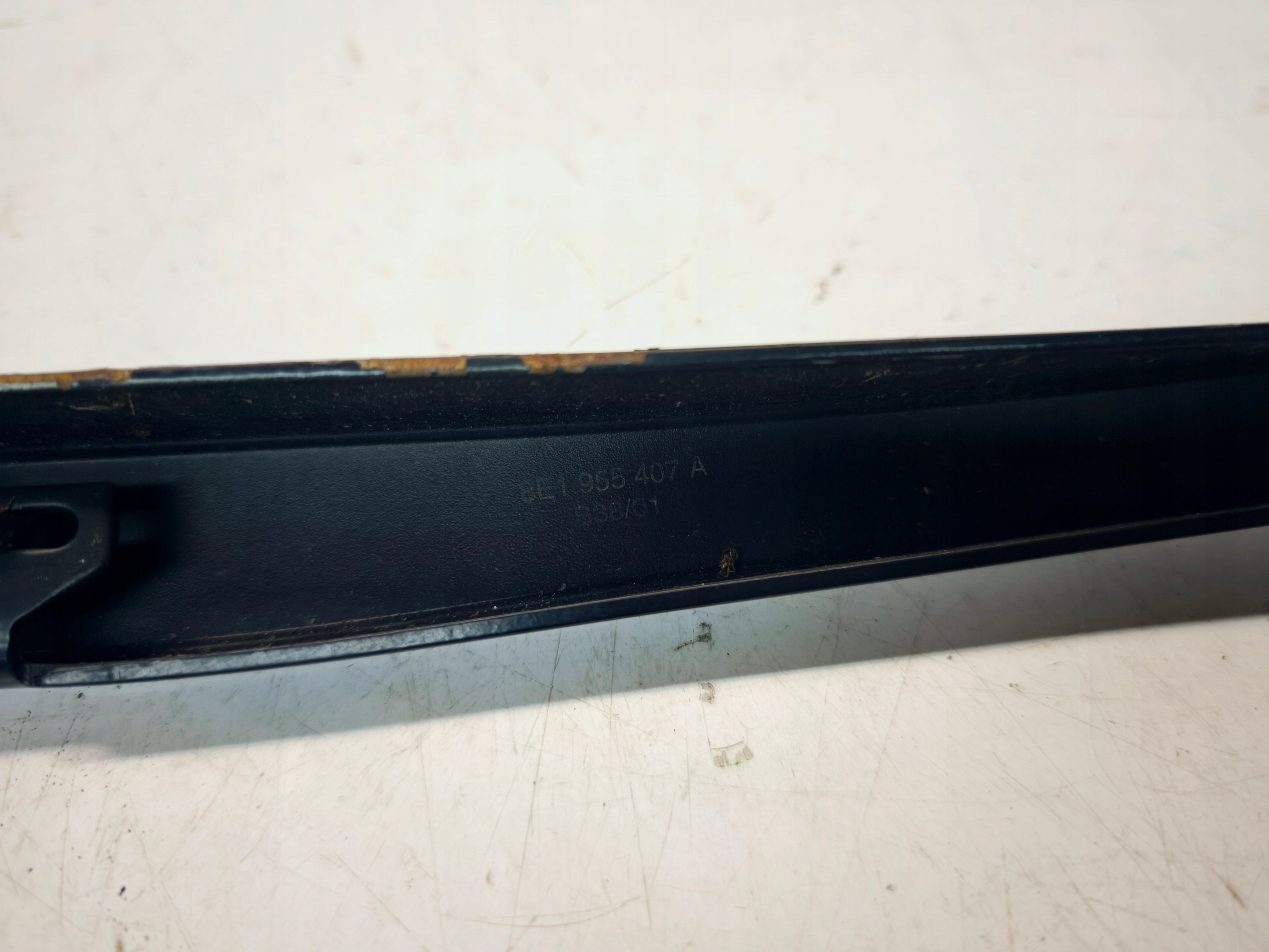 wiper arm left AUDI A4 B6 B7 8E1955407A