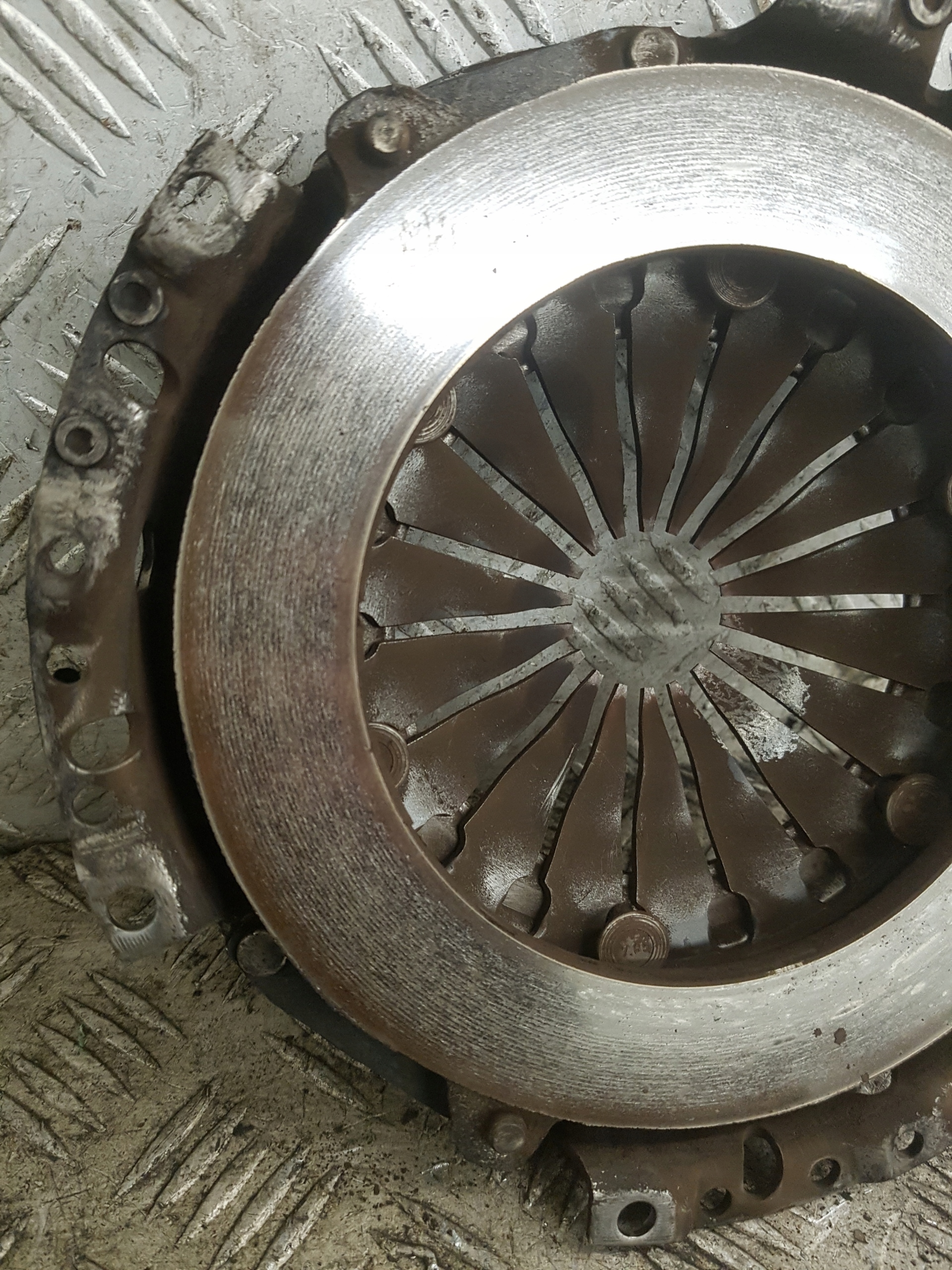 Disque de pression Embrayage VOLKSWAGEN POLO 4