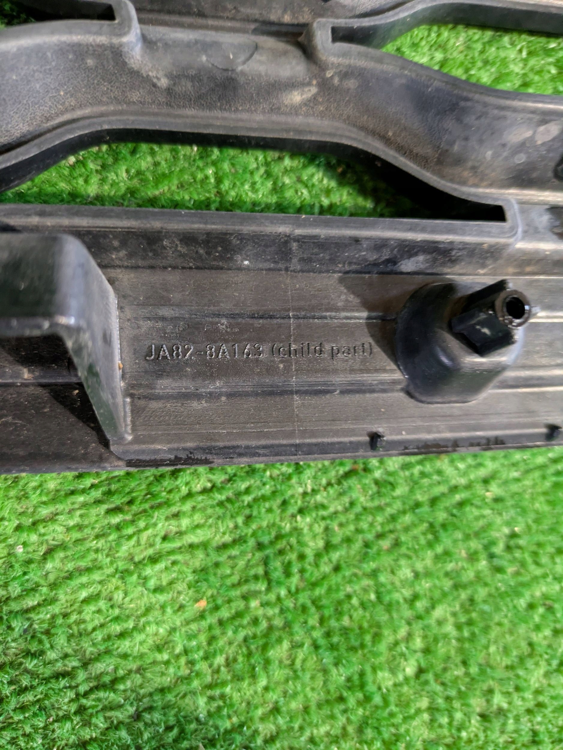 grill grille radiator RANGE ROVER VELAR 17