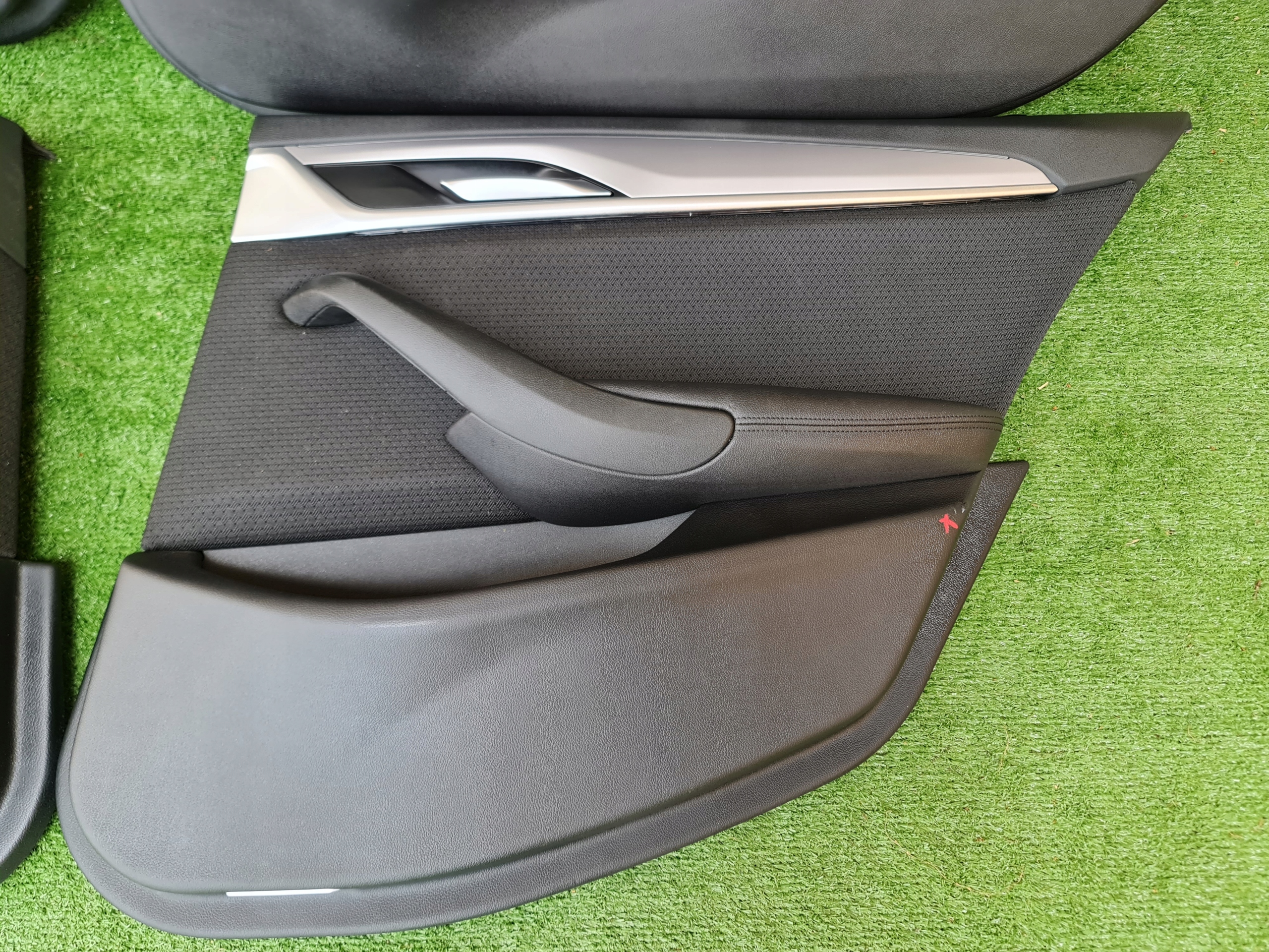 дверные карты BMW 5 G30 G31