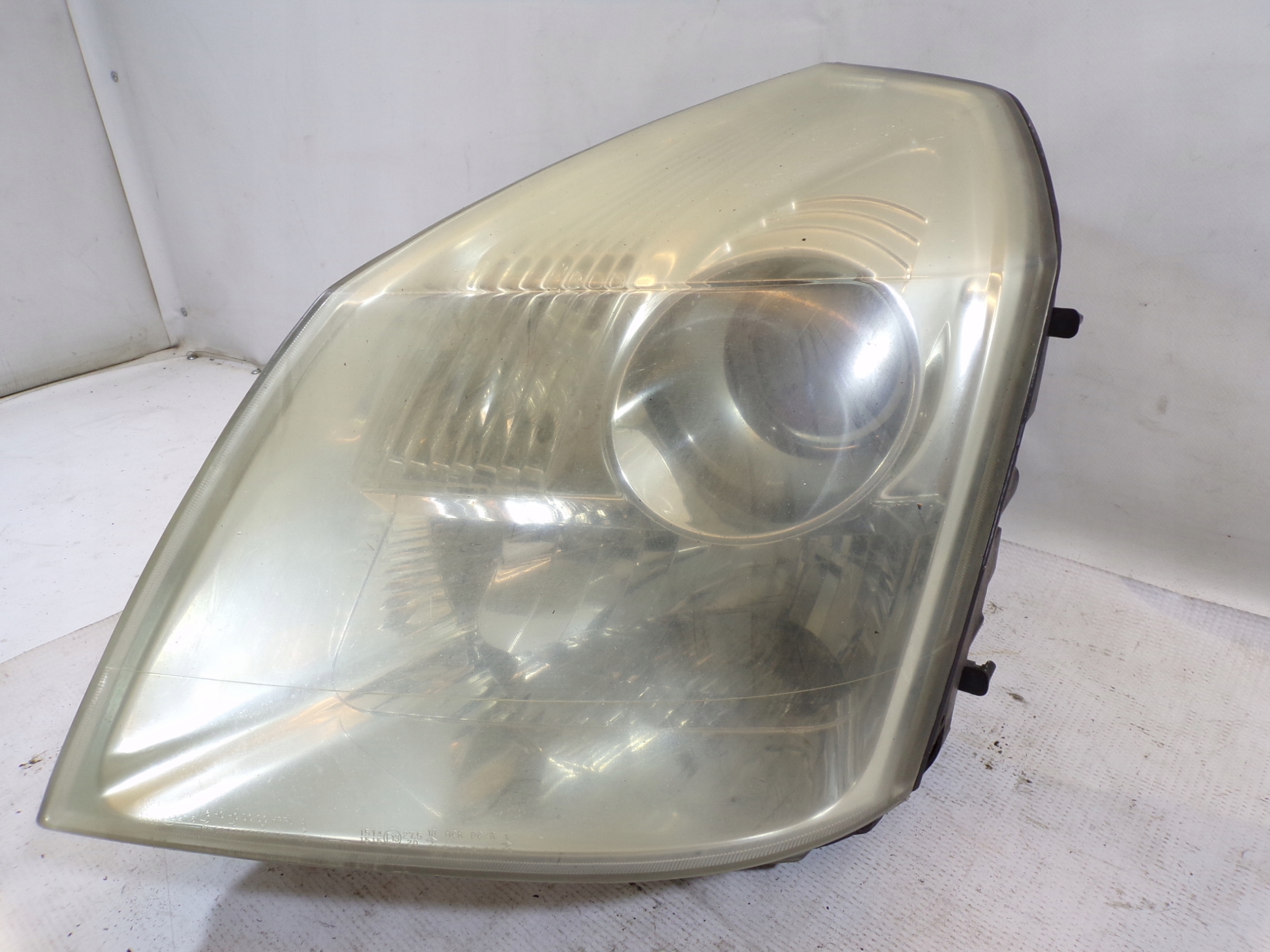 light front front left RENAULT VEL SATIS XENON (K)
