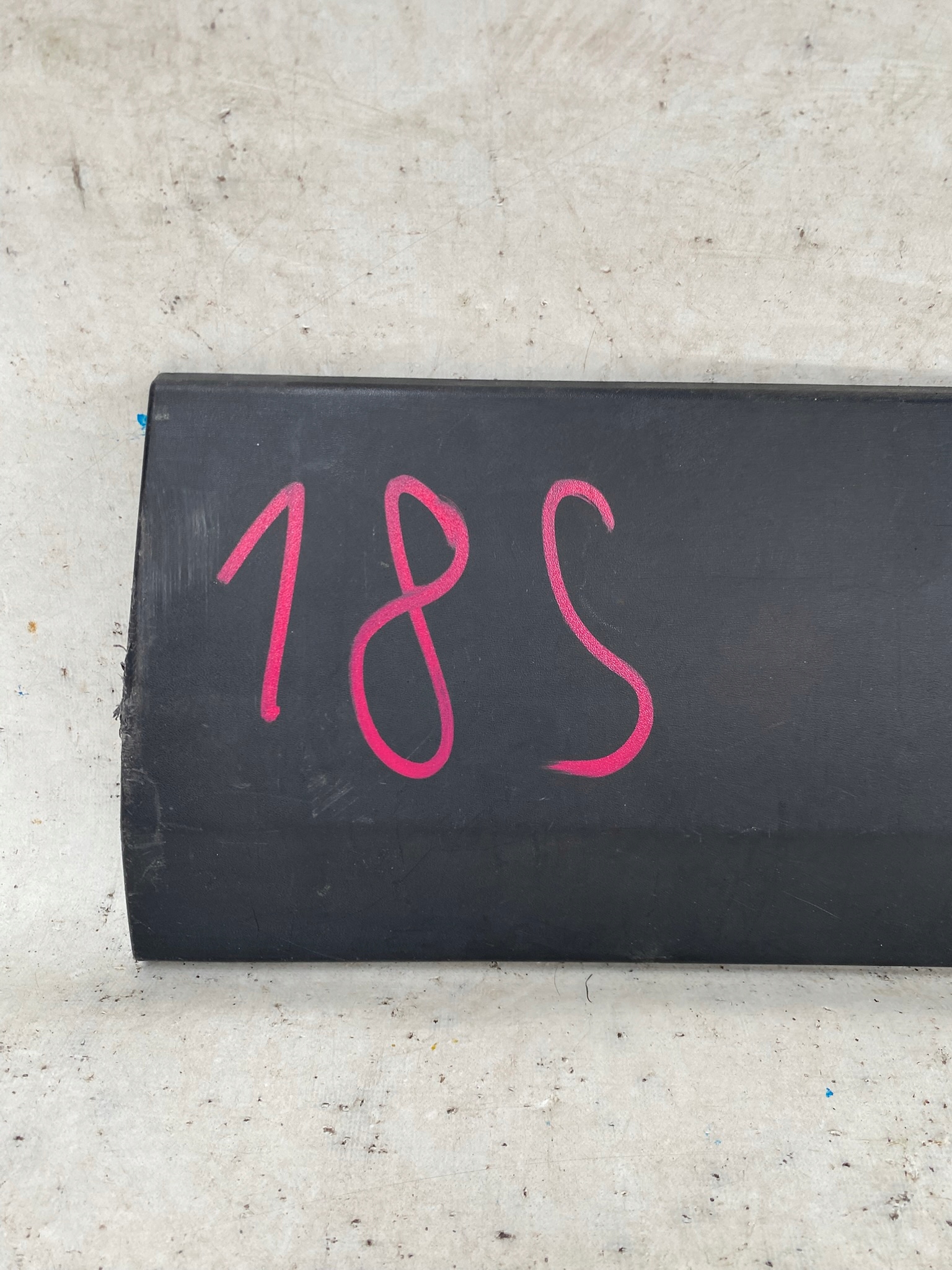 MERCEDES SPRINTER W906 moulding door left front A9066904982